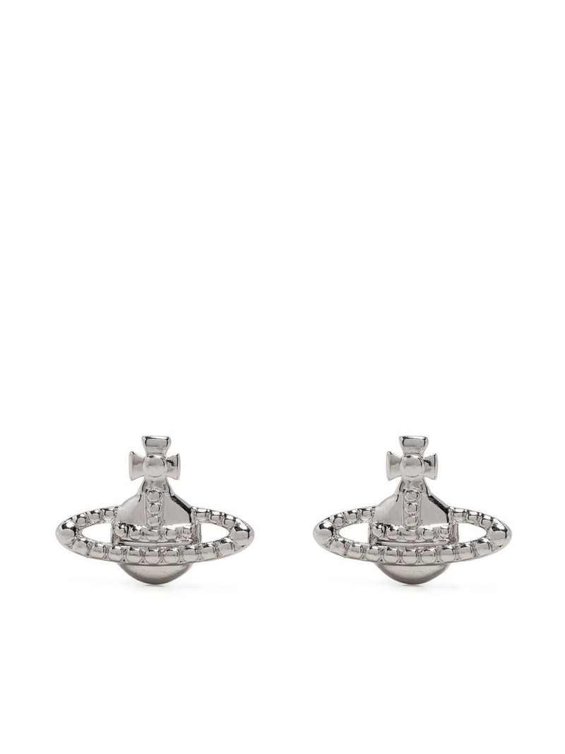 Farah stud earrings 1