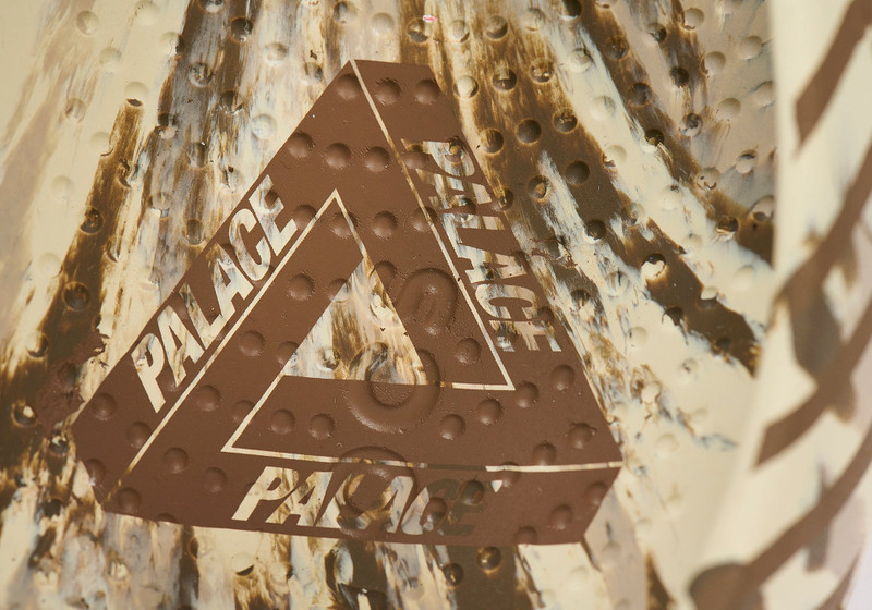 PALACE CROCS RECOVERY CLOG BONE / MULTI 6