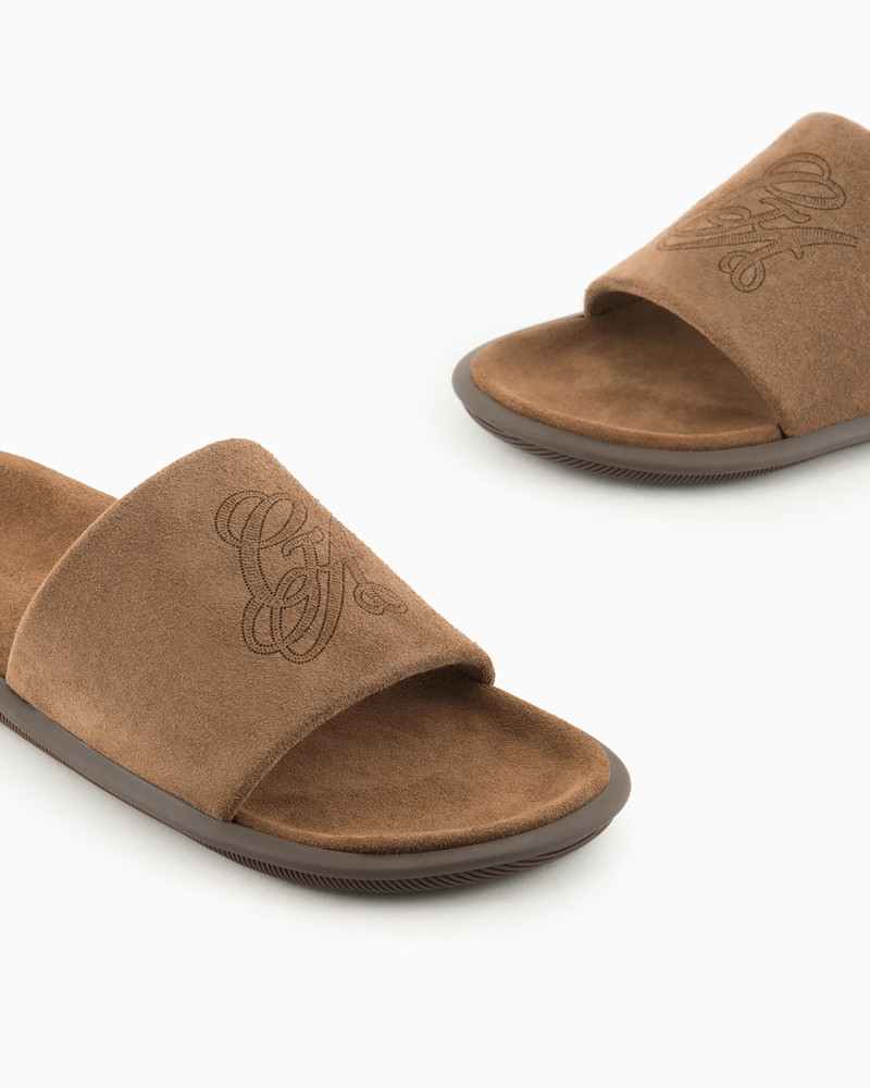Suede sandals with logo 5