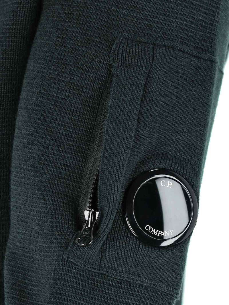 C.P. Company LOGO ZIP SWEATER outlook