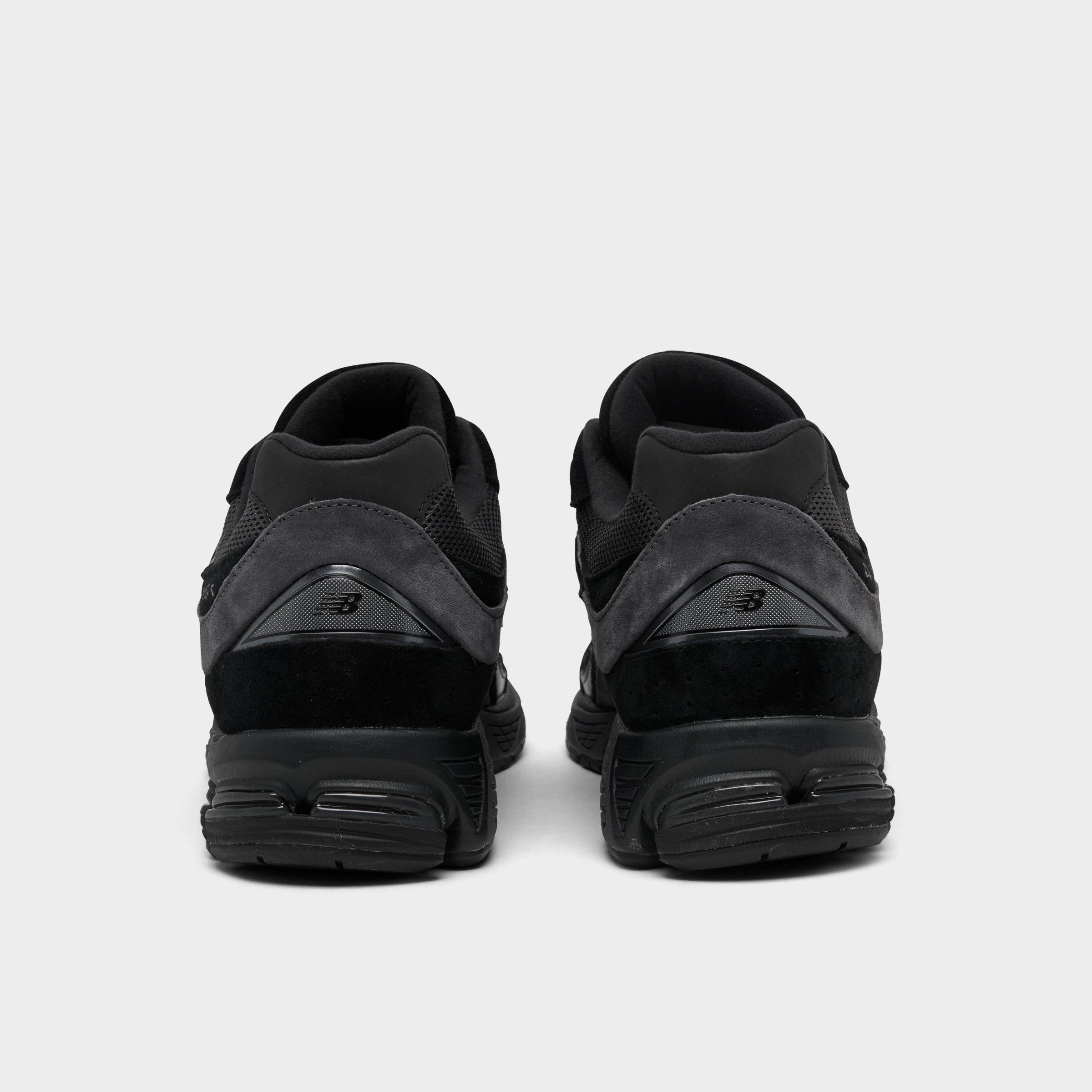 MEN'S NEW BALANCE 2002R CASUAL SHOES - 4