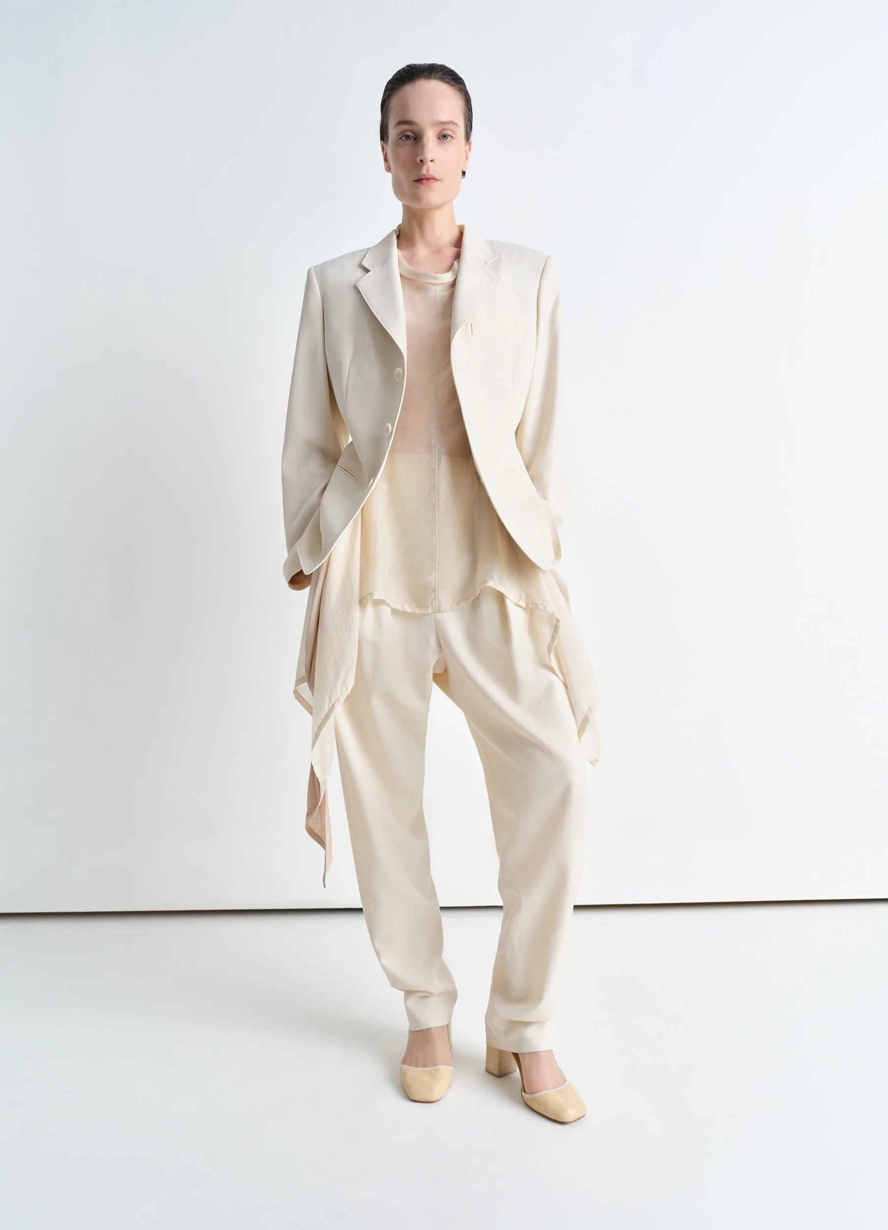 SINGLE-BREASTED FITTED TAILORED JACKET - 2