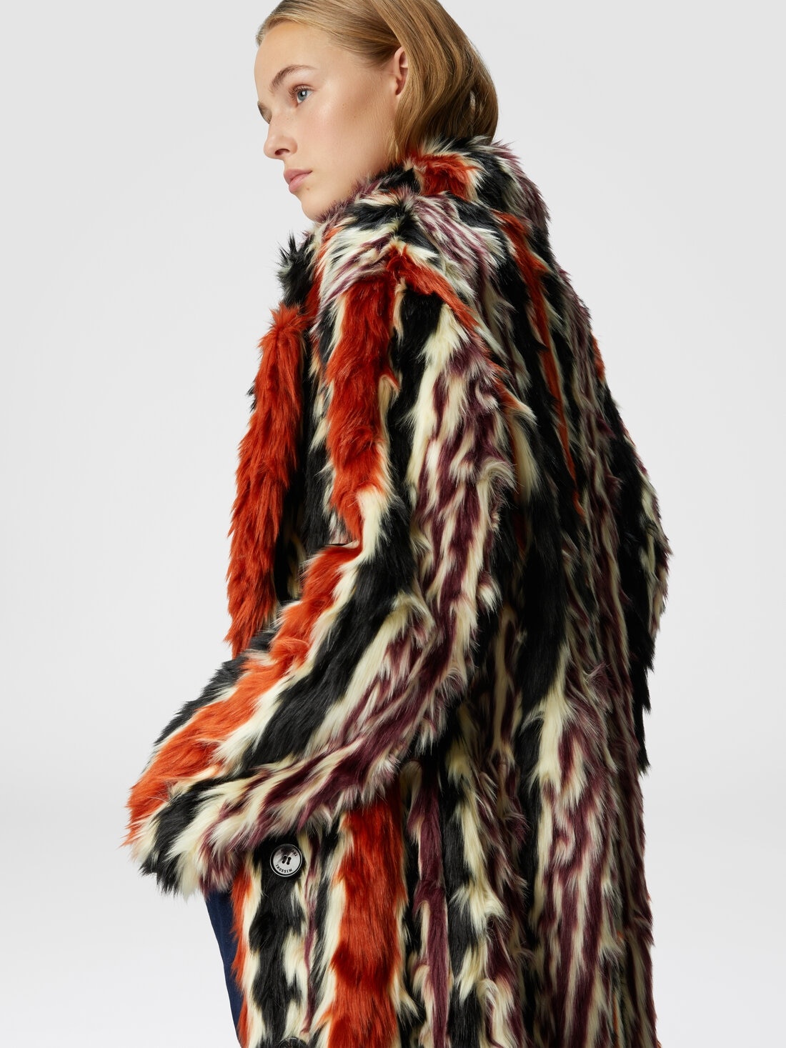 Long coat in striped faux fur - 5