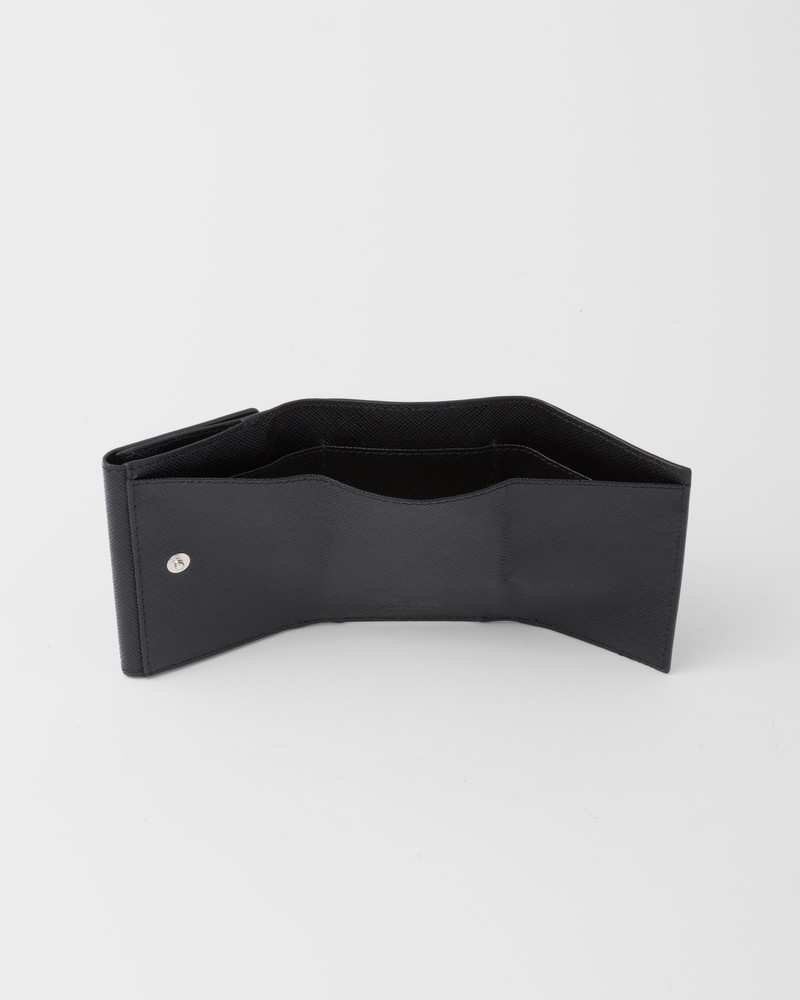 Prada Small Saffiano leather wallet outlook