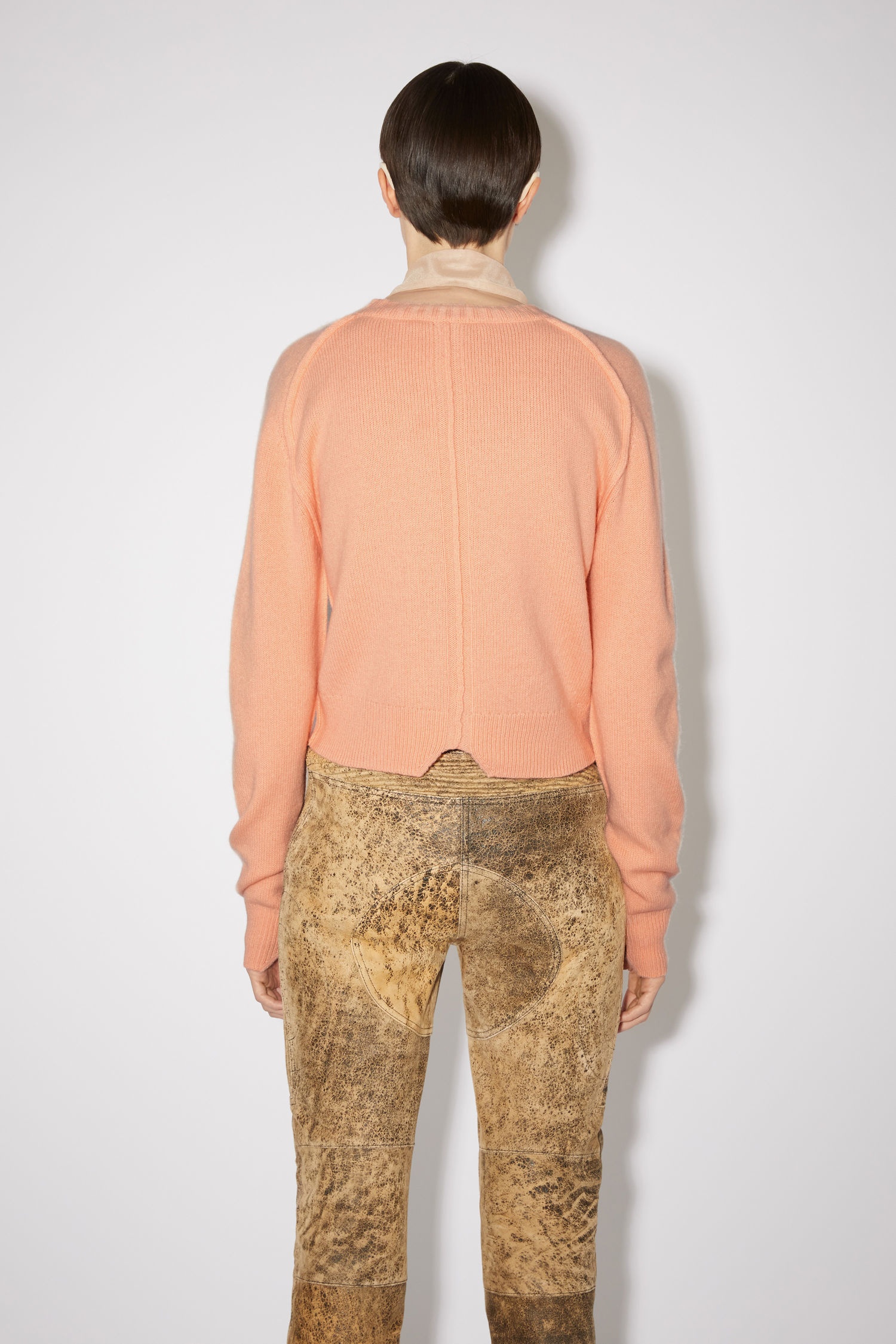 V-neck sweater - Peach orange - 3