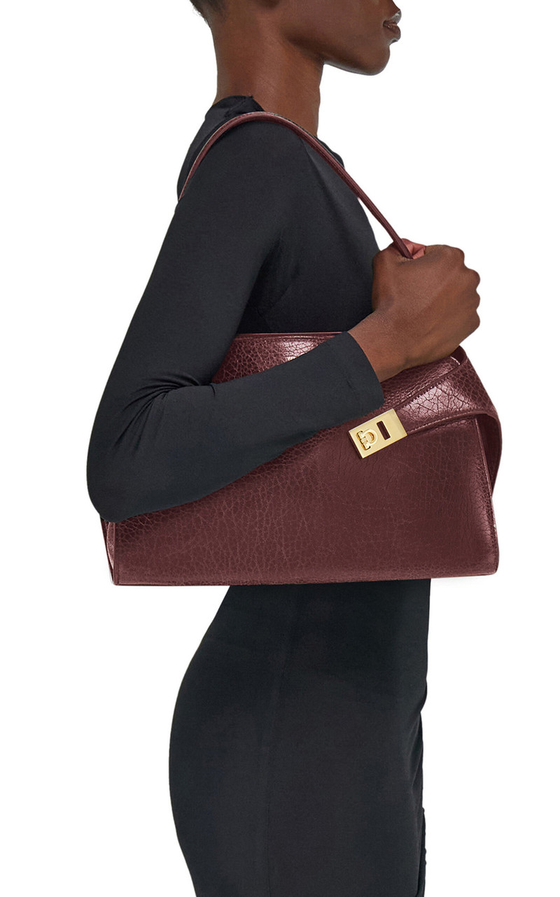 FERRAGAMO Small Hug Leather Shoulder Bag burgundy outlook