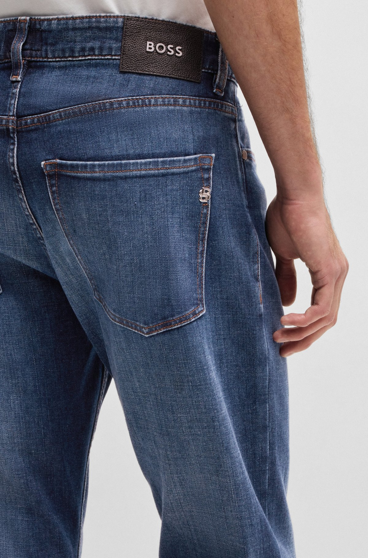 DELAWARE SLIM-FIT JEANS IN BLUE COMFORT-STRETCH DENIM - 5