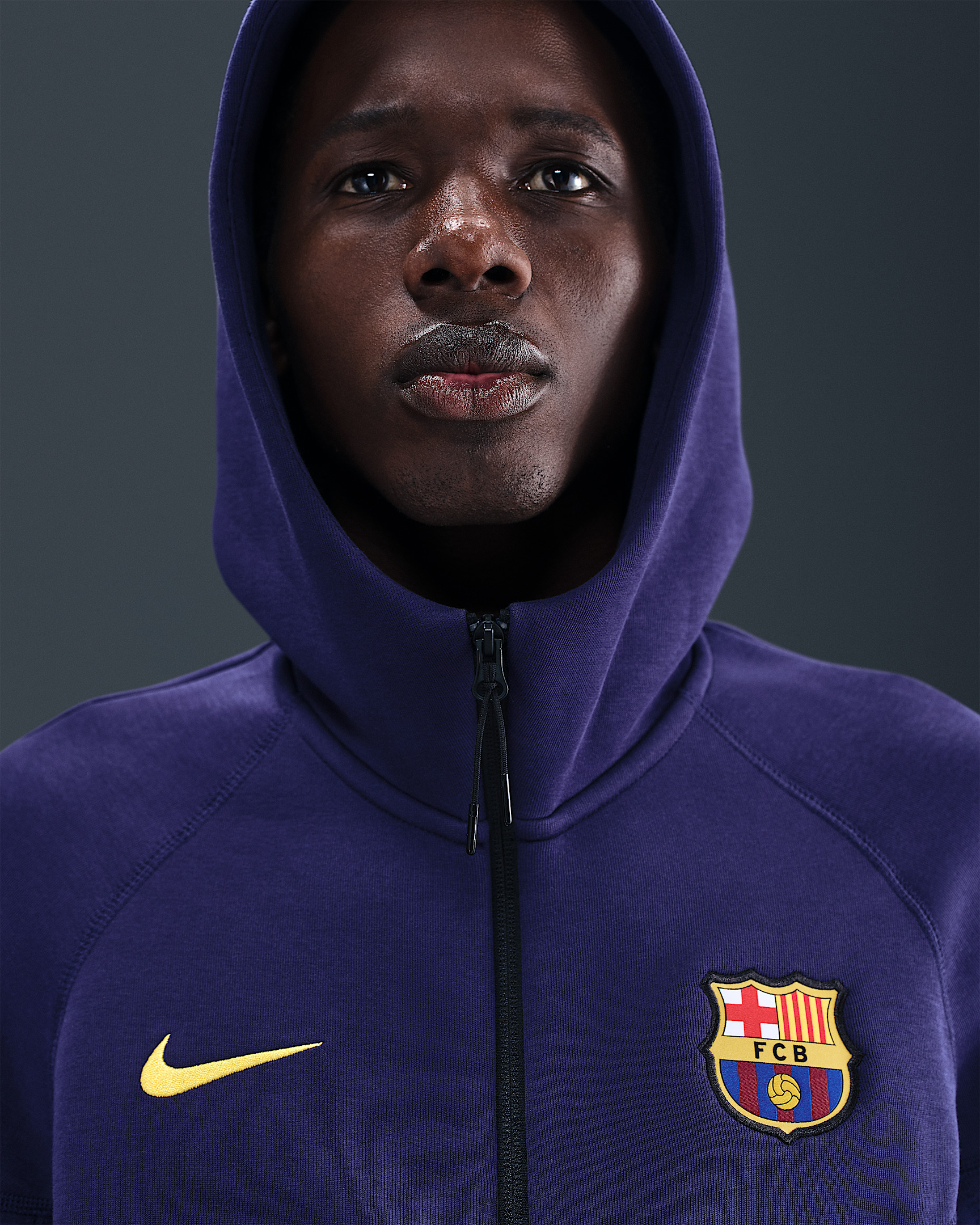 FC Barcelona Tech Windrunner Men's Nike Soccer Fleece Full-Zip Hoodie - 3