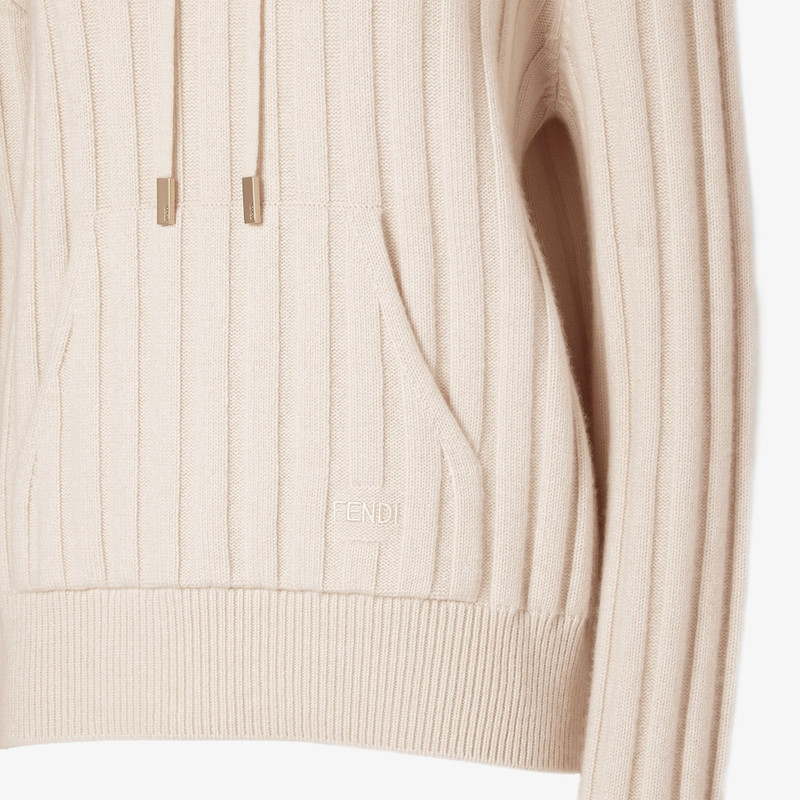 Sweatshirt 3