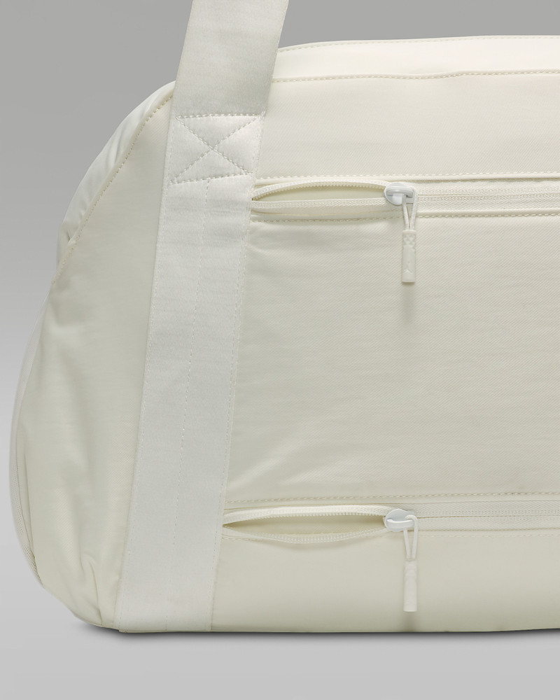 Jordan Alpha Duffel Bag (46.8L) 9