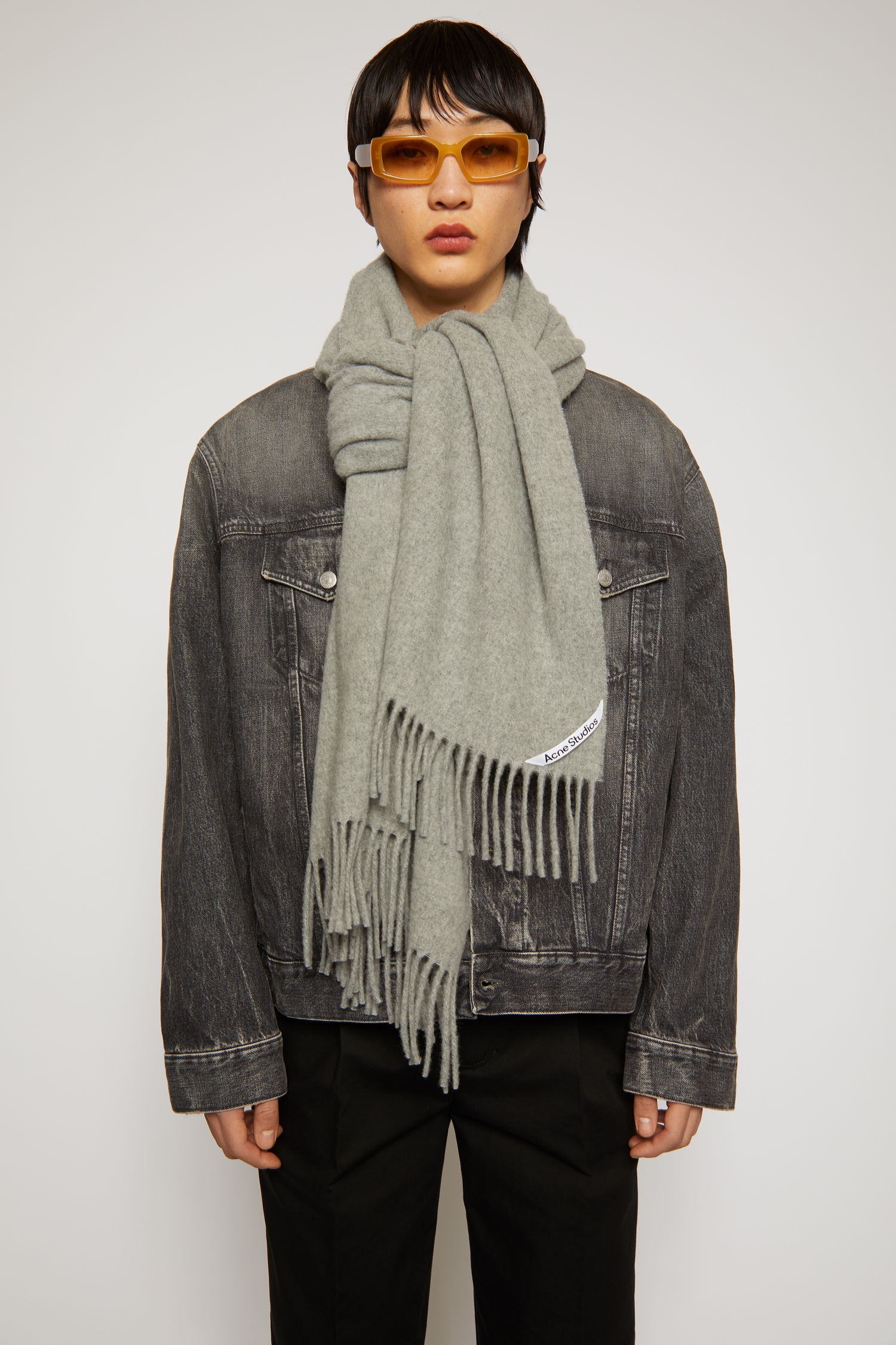 Oversized wool scarf light grey melange - 4