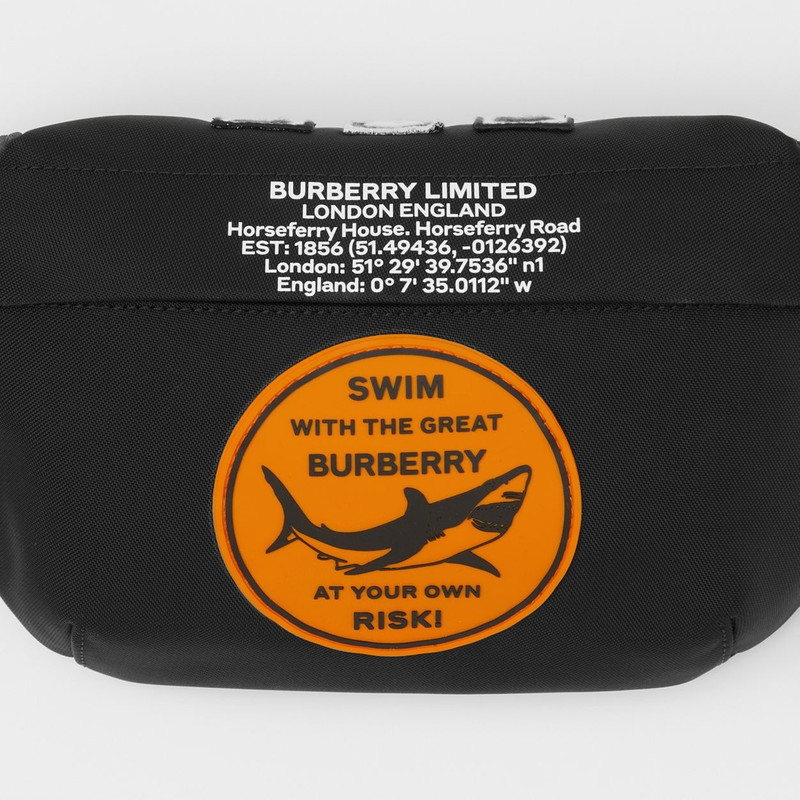 Burberry Badge Appliqué Sonny Bum Bag outlook