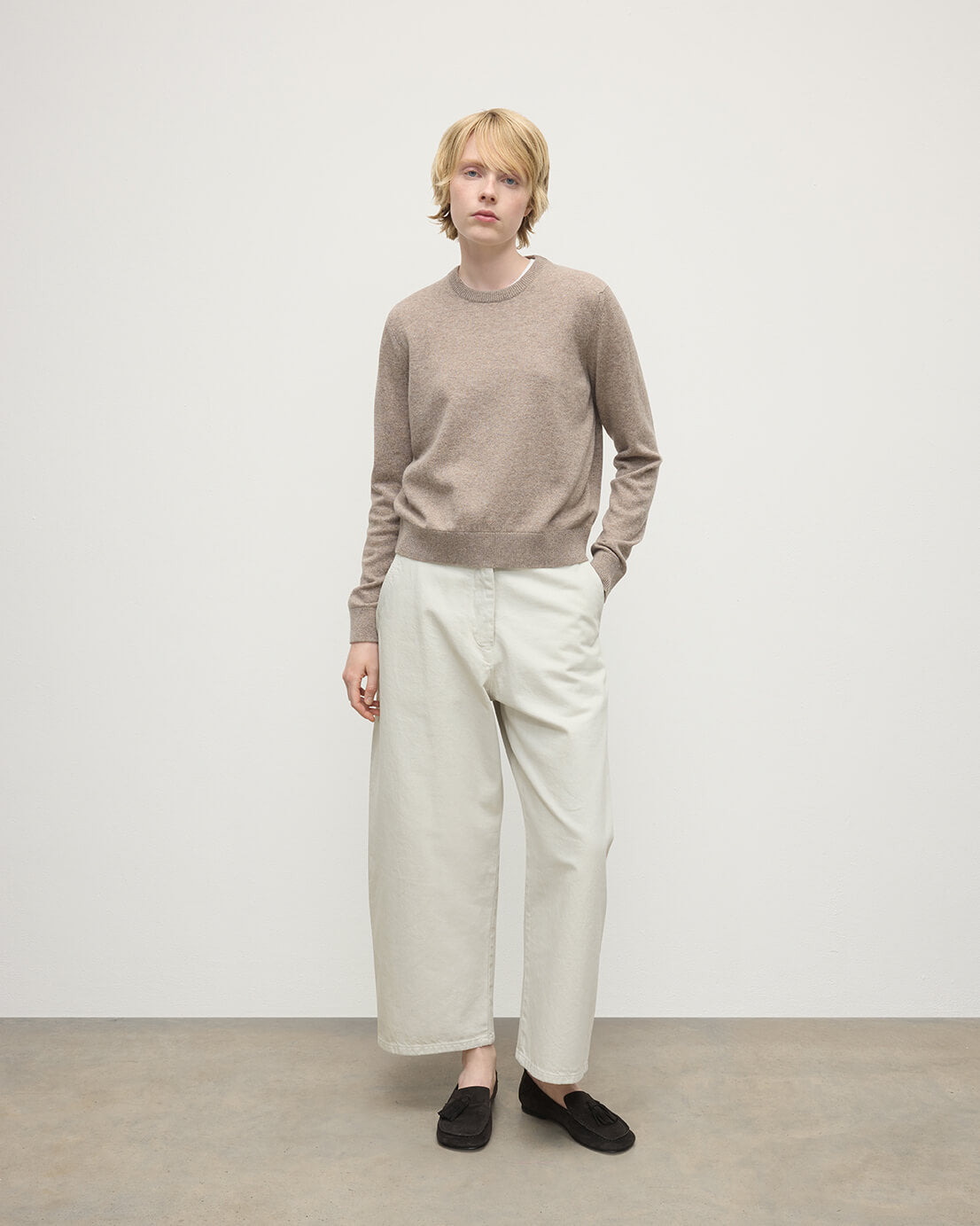 Classic Cashmere Brown Round Neck Jumper - 2