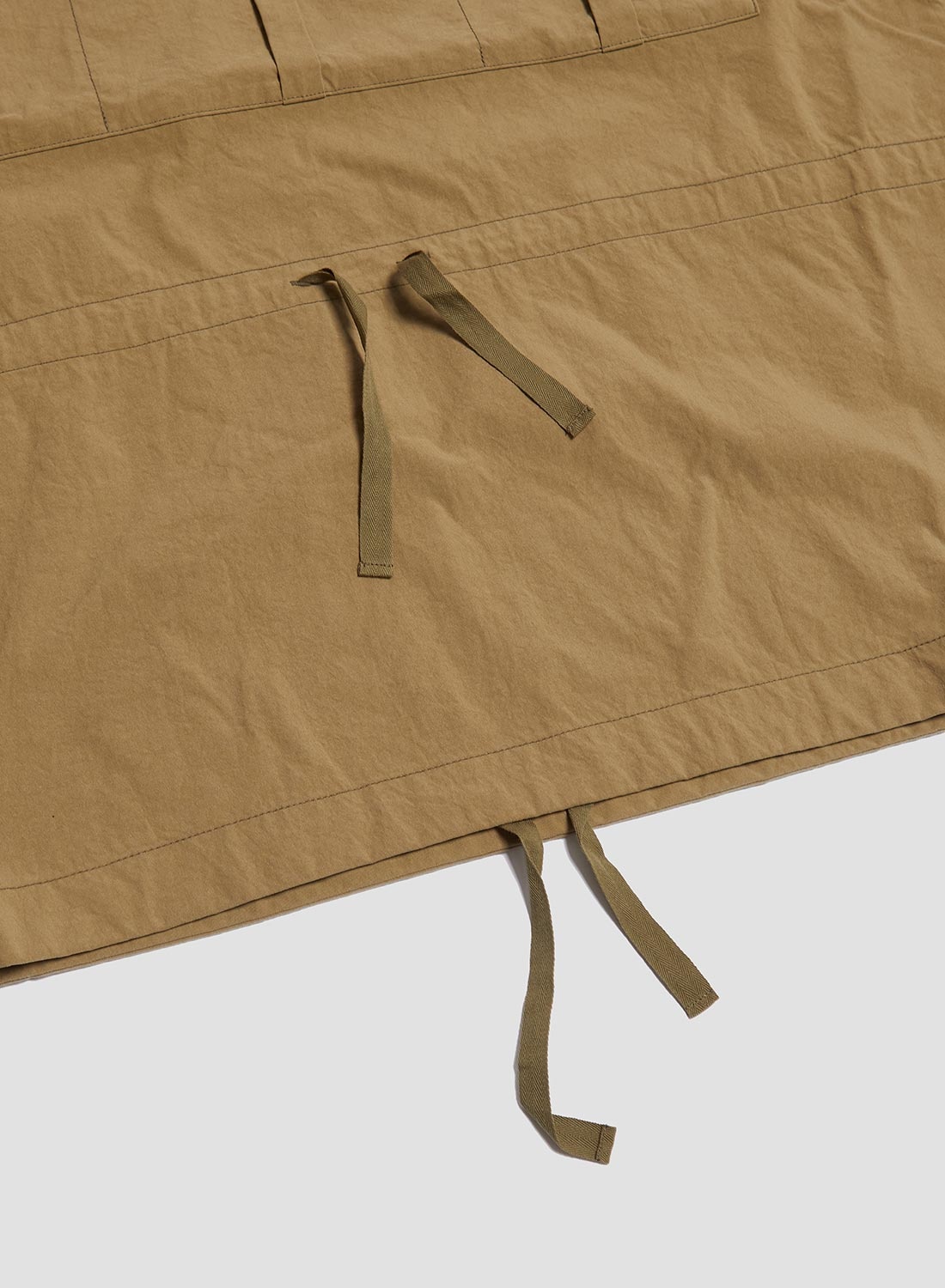 Mountaineer Anorak in Khaki - 5