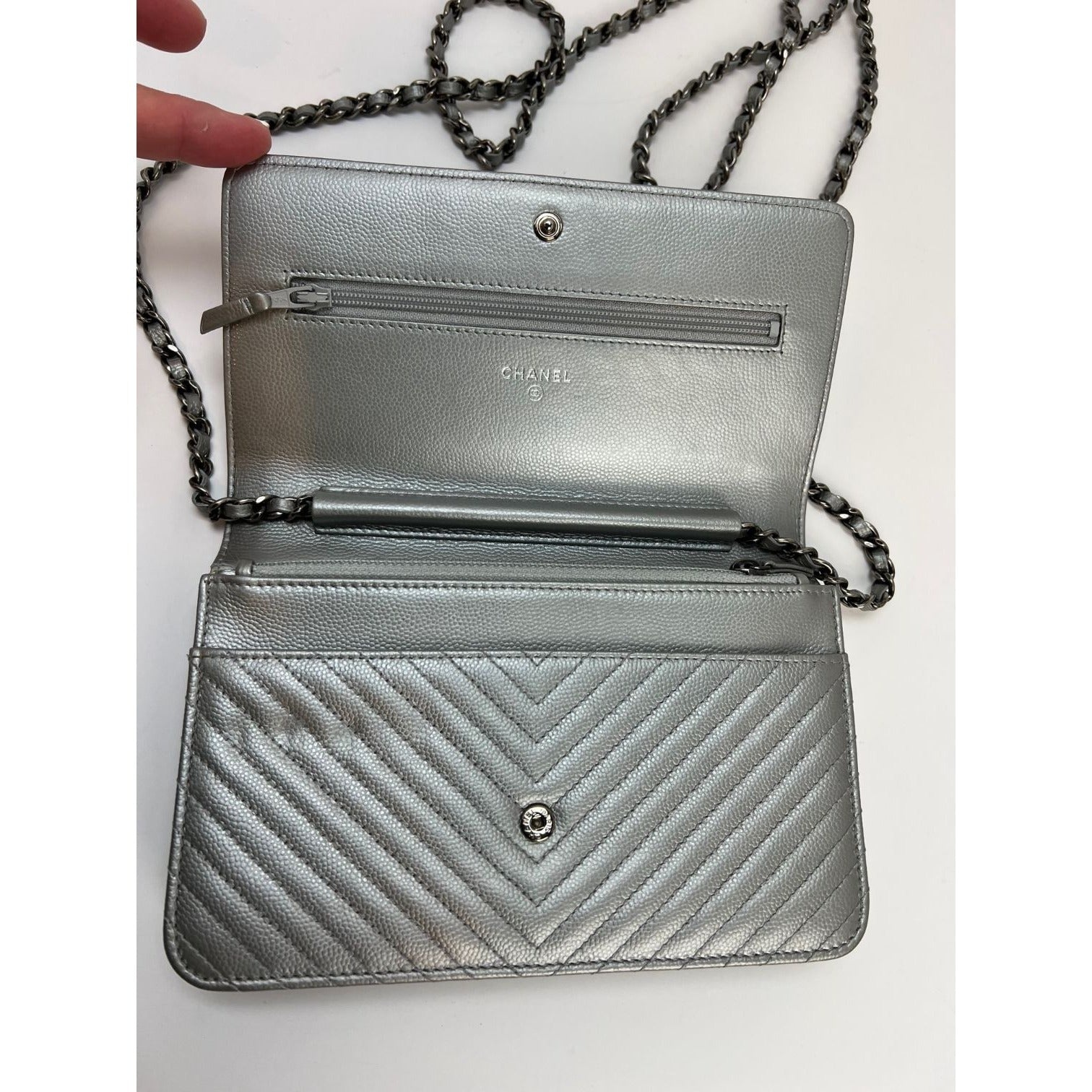 Chanel Silver Caviar Chevron Quilted Boy Wallet on a Chain - 5