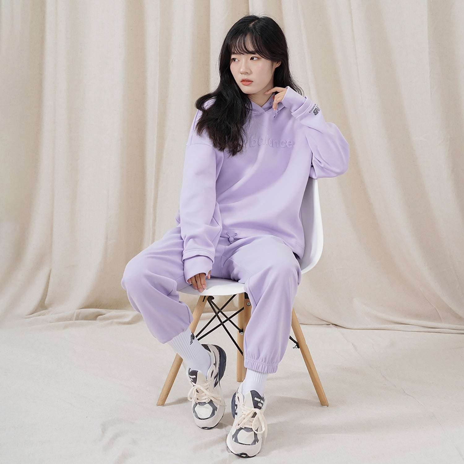 (WMNS) New Balance Casual Logo Hoodie 'Purple' 5CC39742-DV - 3
