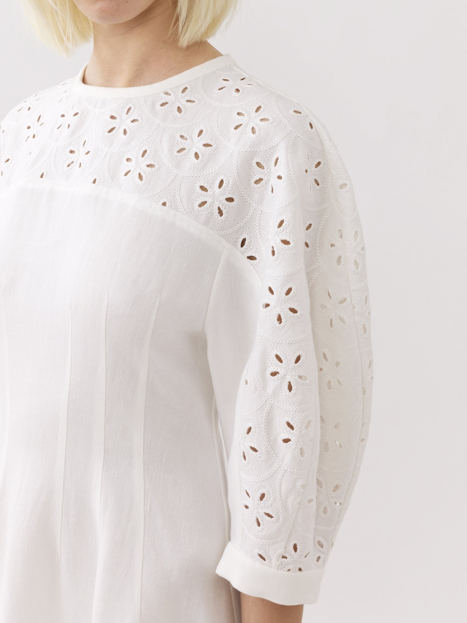 BALLOON-SLEEVE DRESS - 5