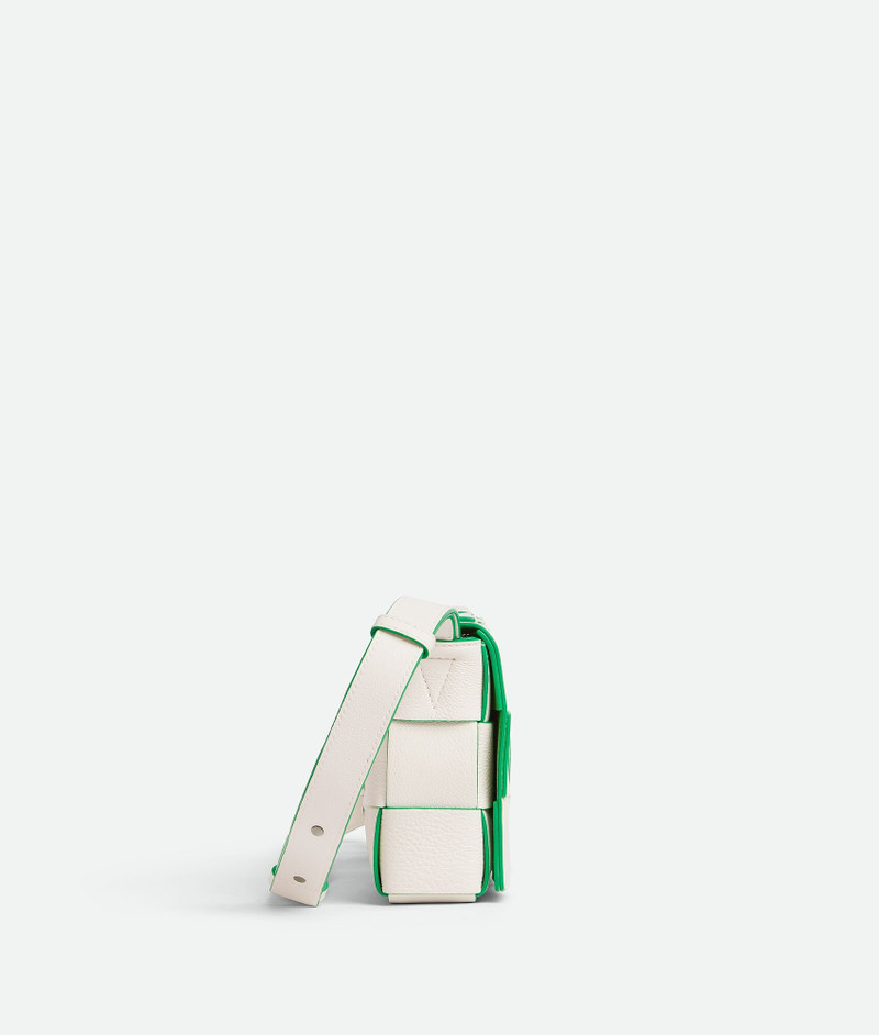 Bottega Veneta cassette outlook