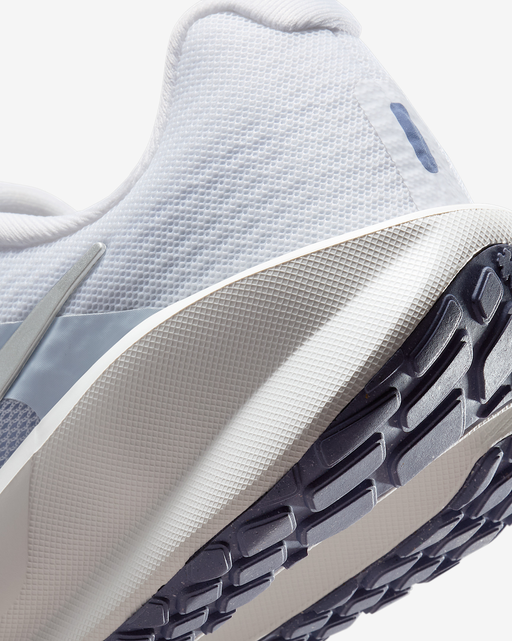 Nike Downshifter 13 Women's Road Running Shoes - 8
