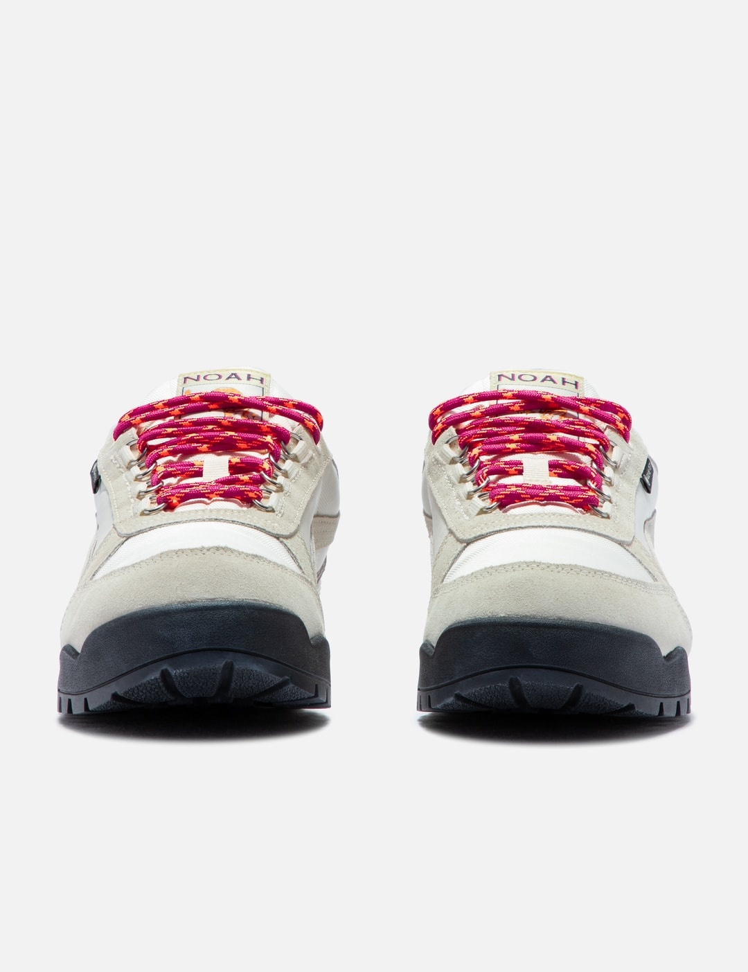 PUMA PUMA X NOAH LOW-TOP HIKING SHOES | hbx | REVERSIBLE