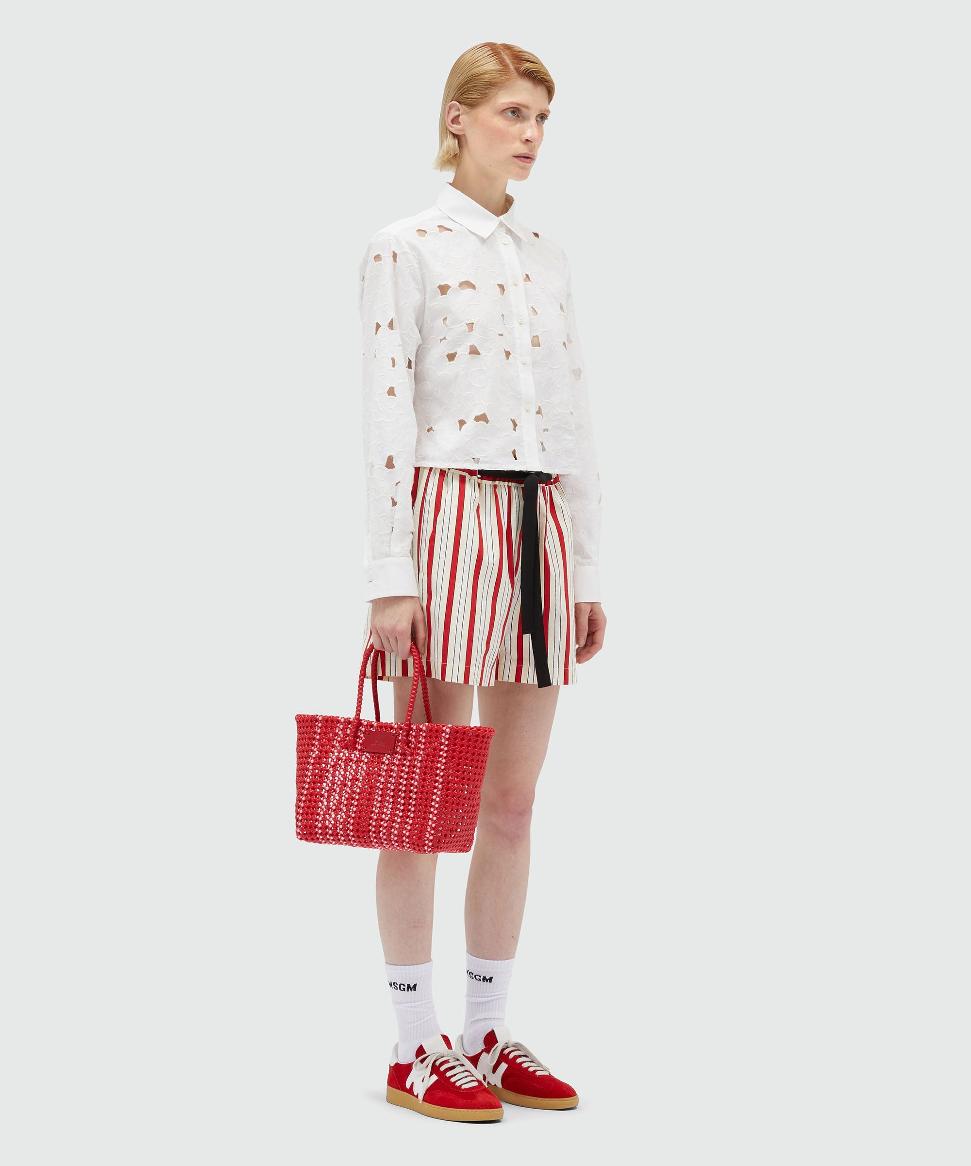 Striped poplin shorts with ribbon at the waist - 4