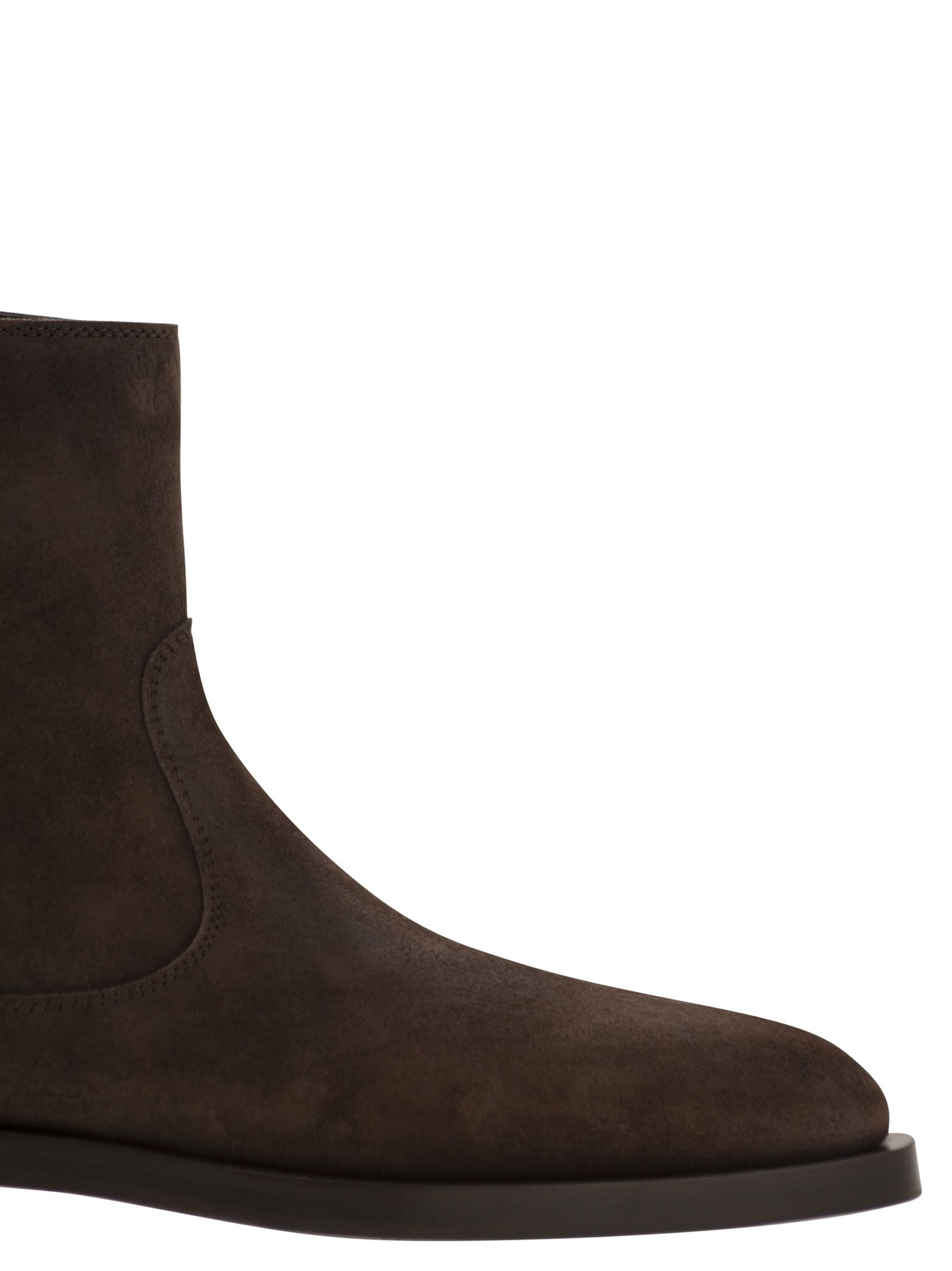 Brunello Cucinelli Men Chelsea Boot In Suede - 6