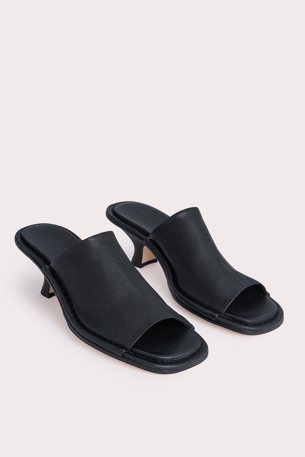Frankie Black Stretch Leather - 2