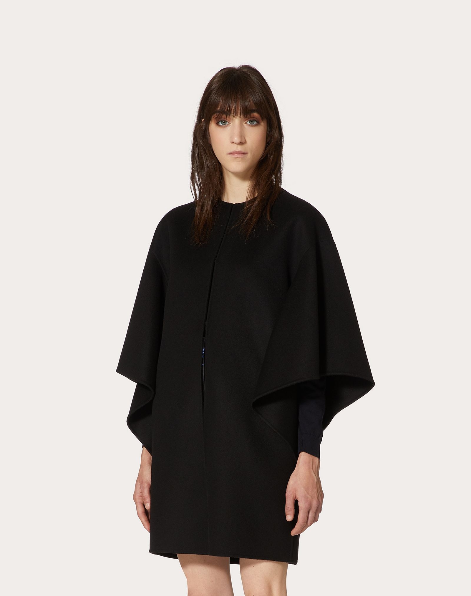 Double-Faced Compact Drap Cape - 3