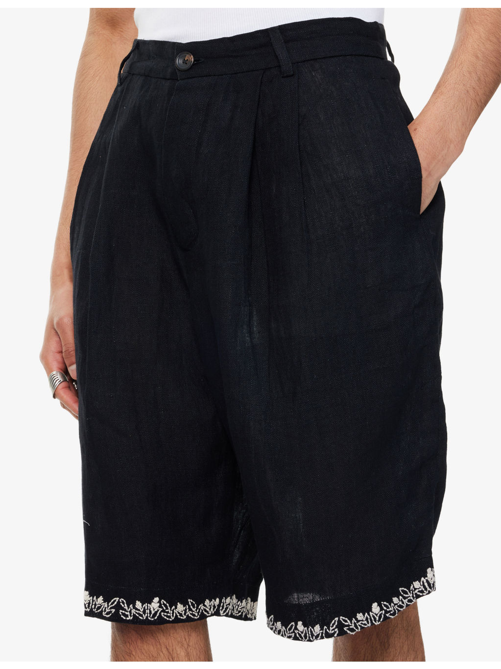 Embroidered Pleated Linen Shorts - 5