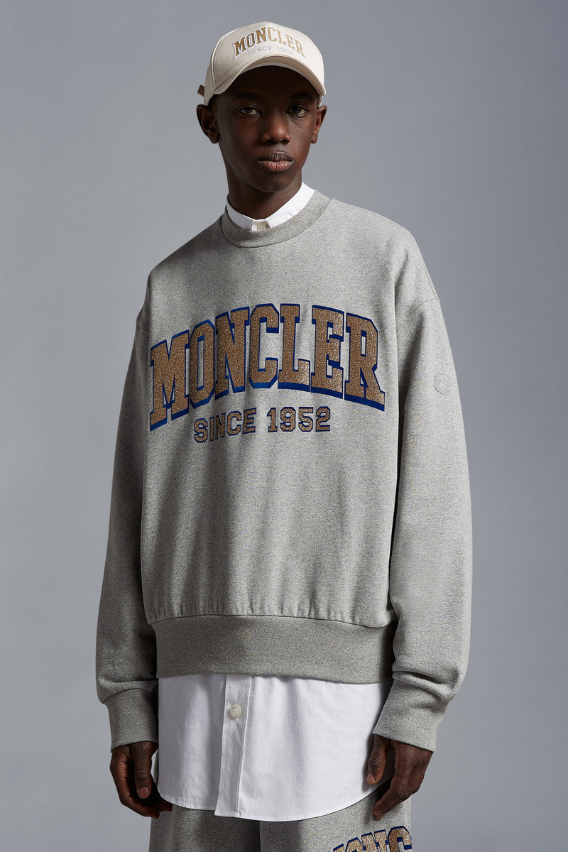 Moncler Logo Sweatshirt outlook
