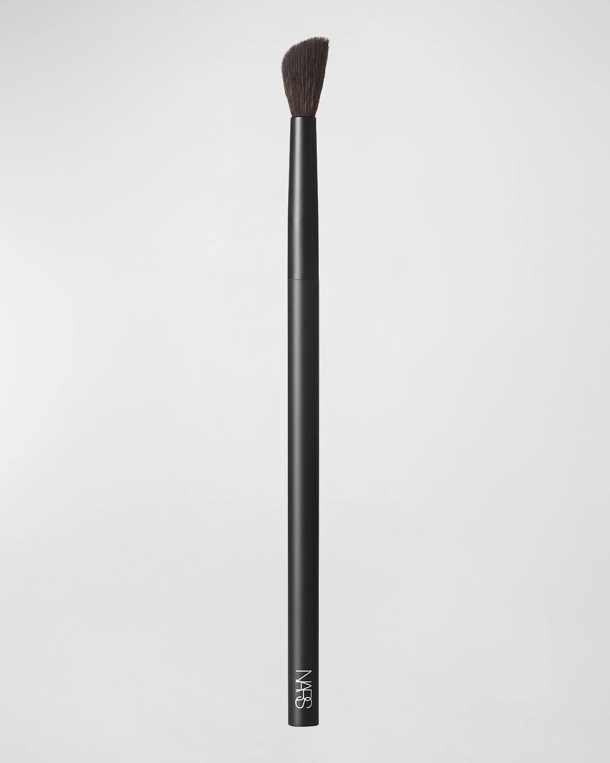 #10 Radiant Creamy Concealer Brush - 1
