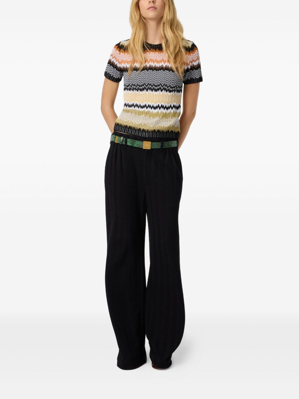 chevron-pattern short-sleeved knit top - 2