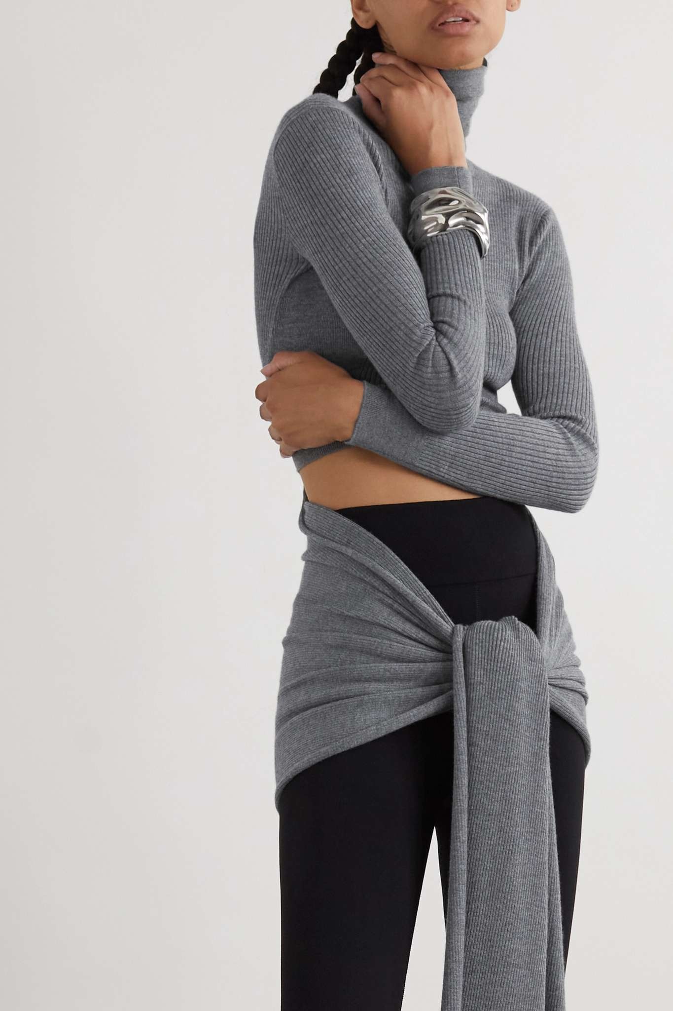 Tie-detailed cashmere and silk-blend turtleneck sweater - 3