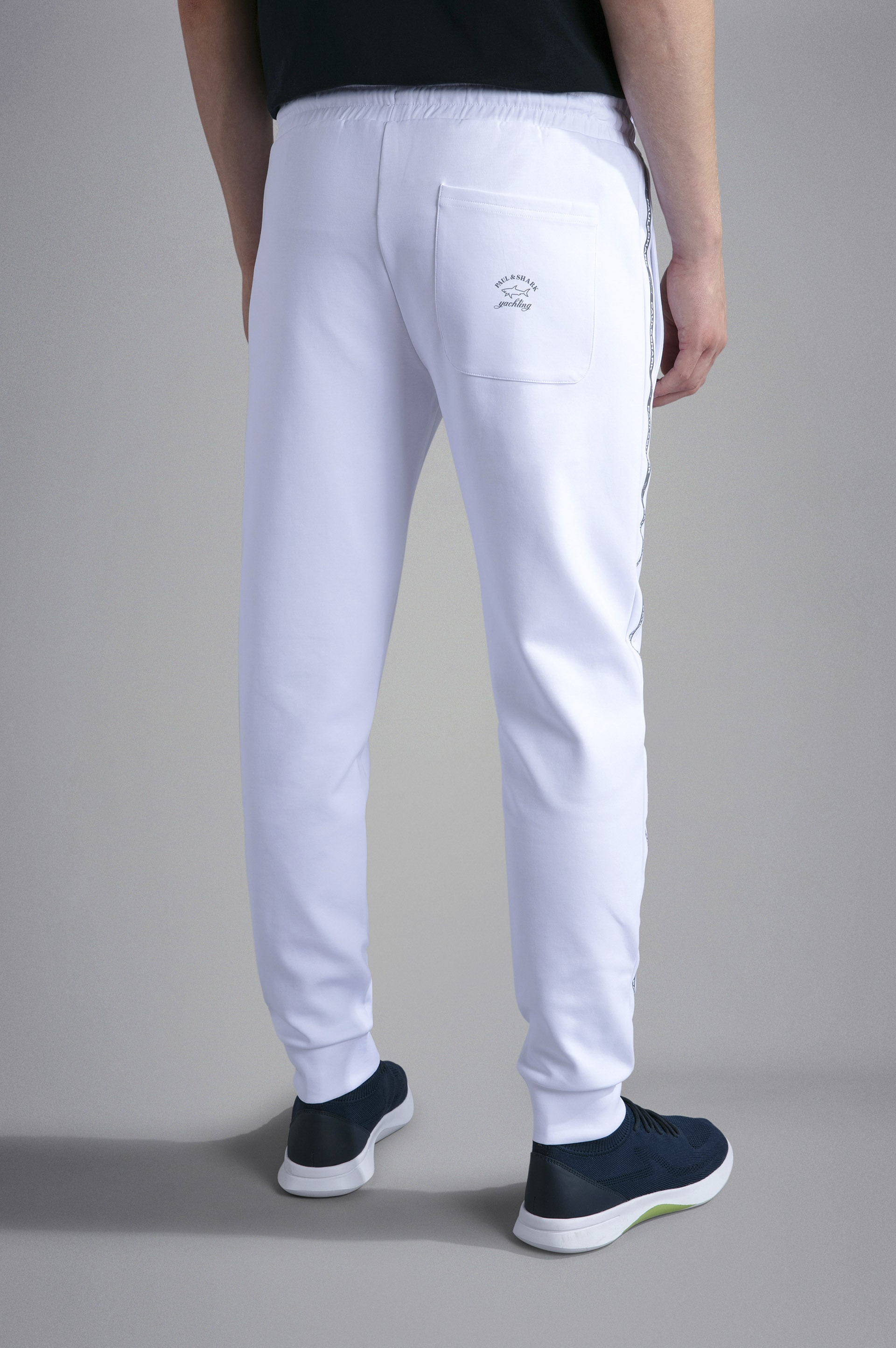 COTTON SPORTS TROUSERS WITH REFLEX PRINT - 3