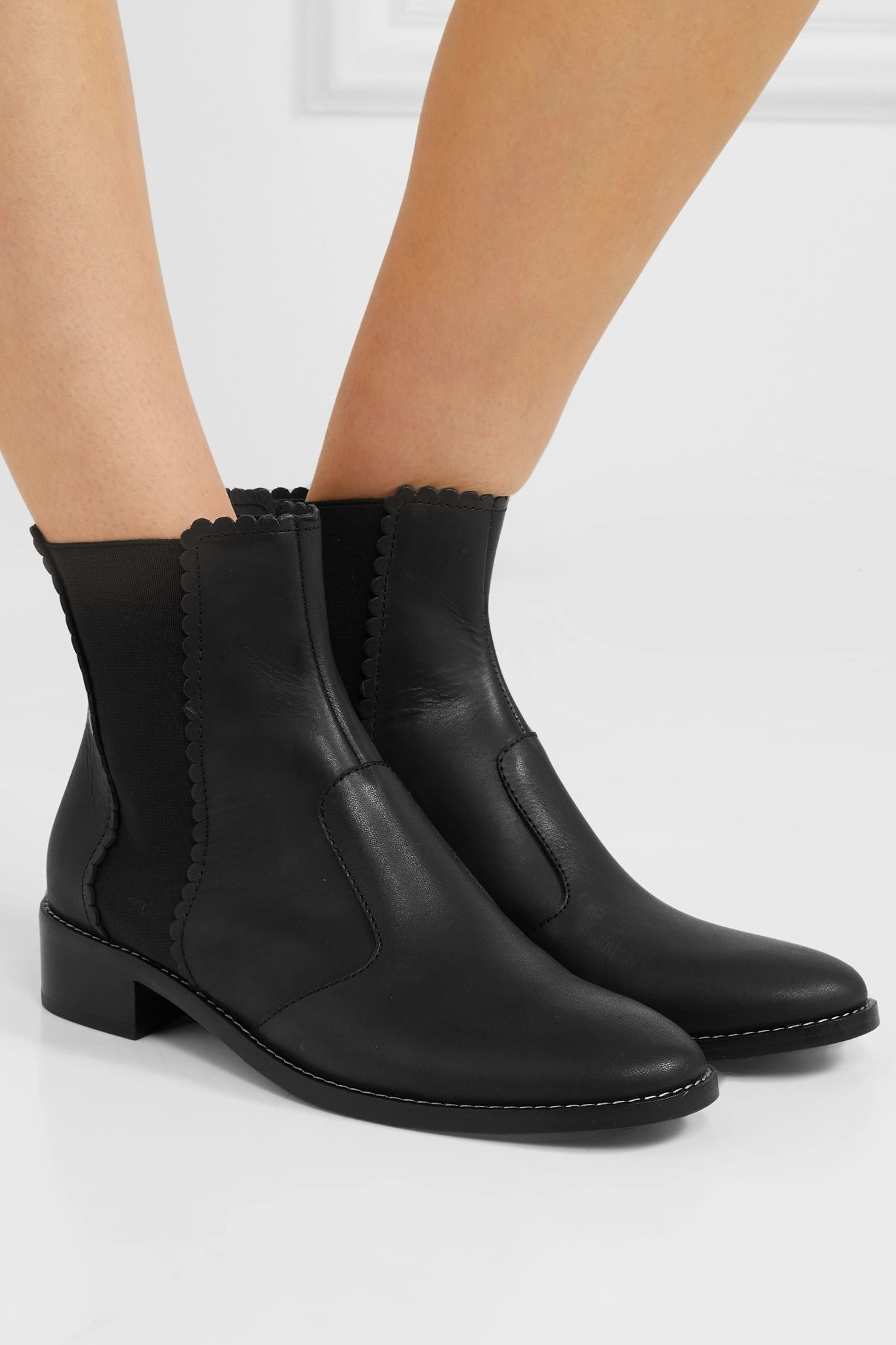 Scalloped leather Chelsea boots - 2