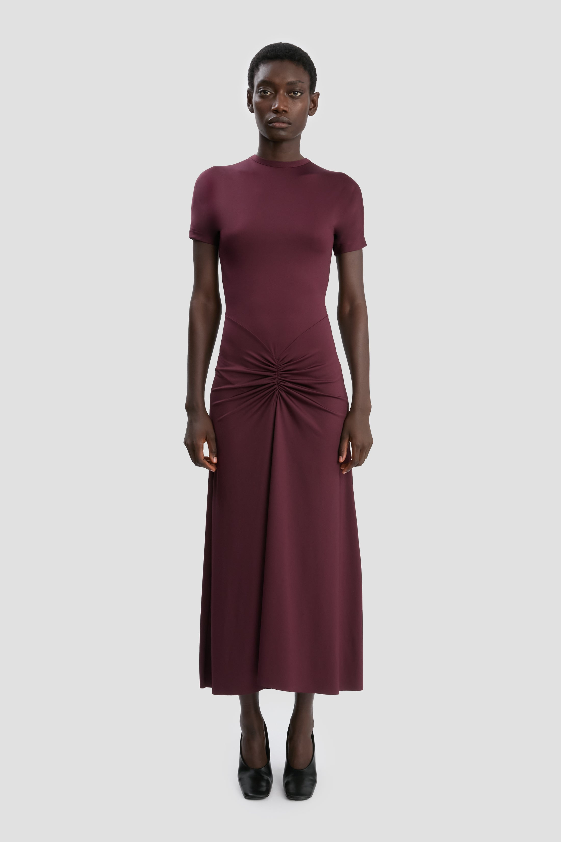 Gathered Waist T-Shirt Midi Dress In Merlot - 2