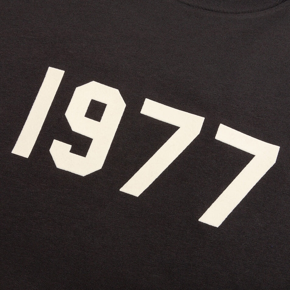 ESSENTIALS TEE - IRON - 3