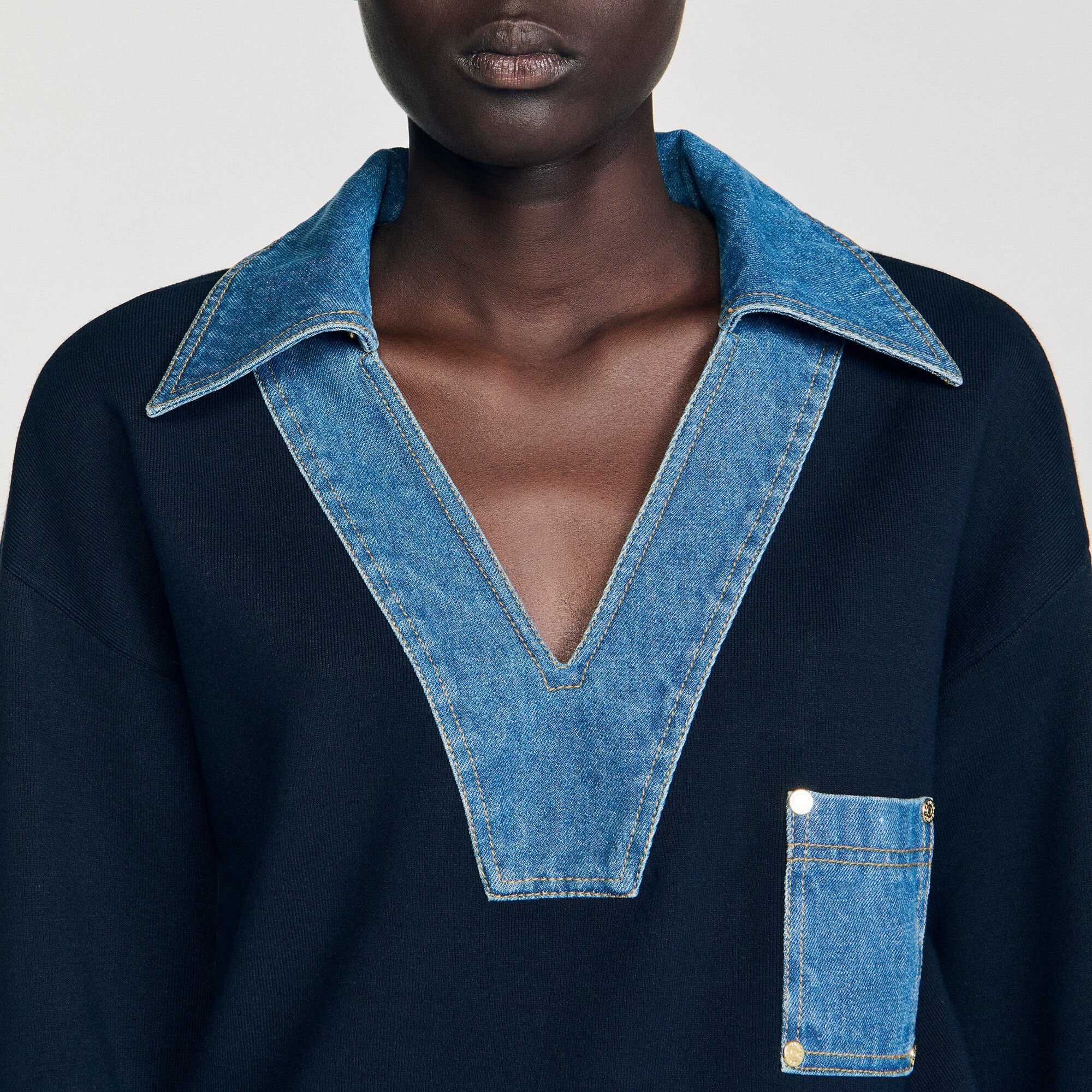 SWEATER WITH DENIM DETAILS - 3