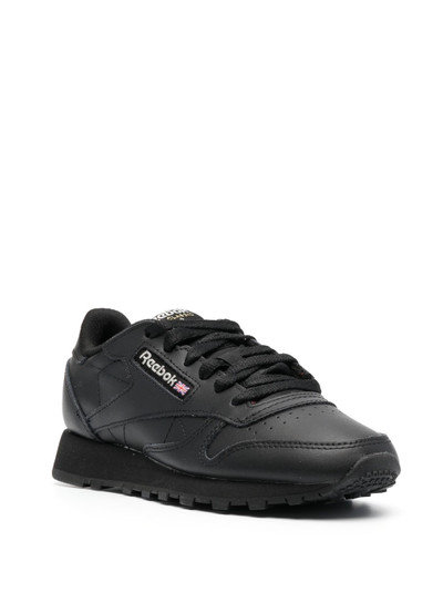 Reebok logo-tag low-top sneakers outlook