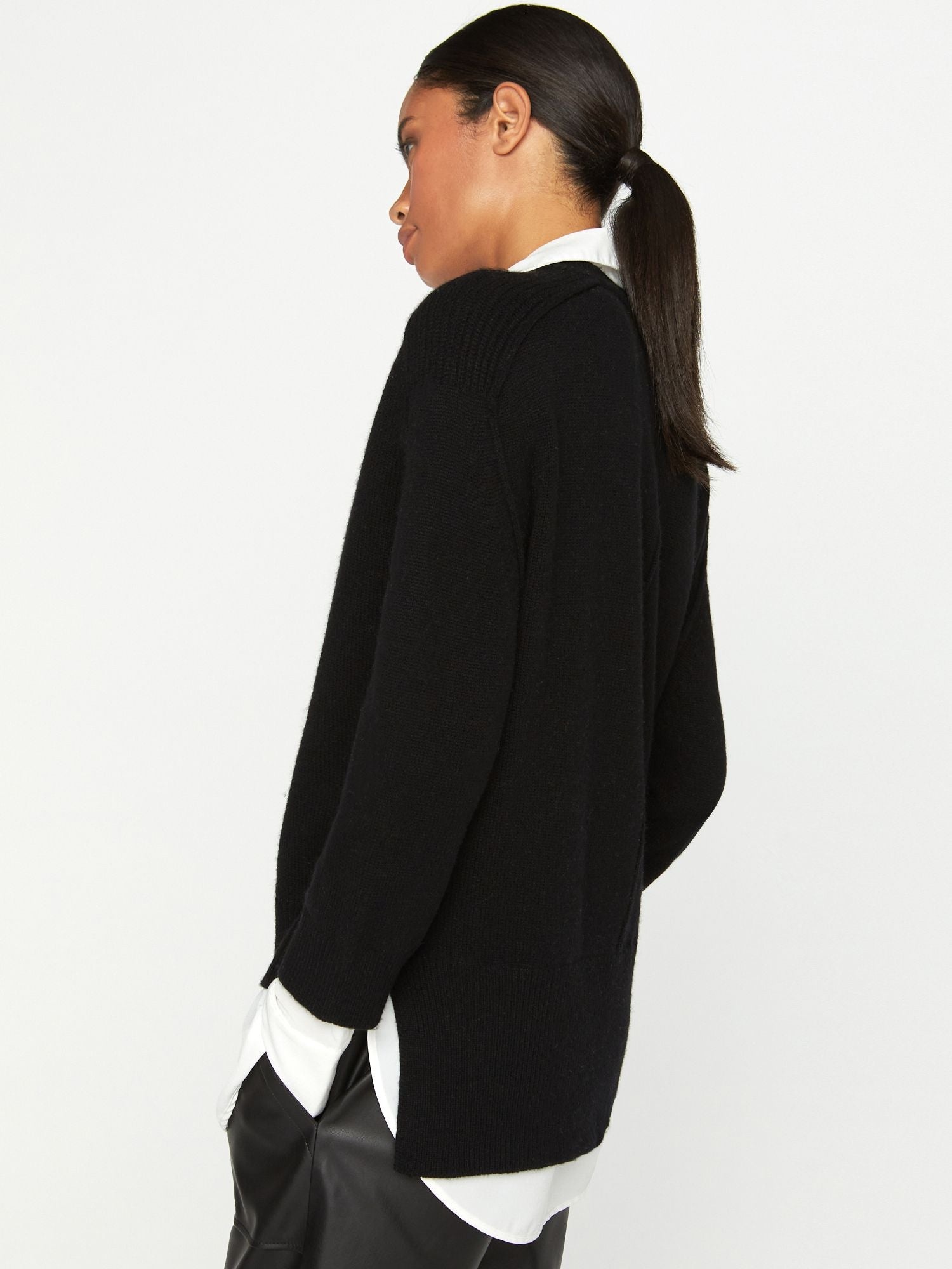 The Looker Layered V-Neck - 5