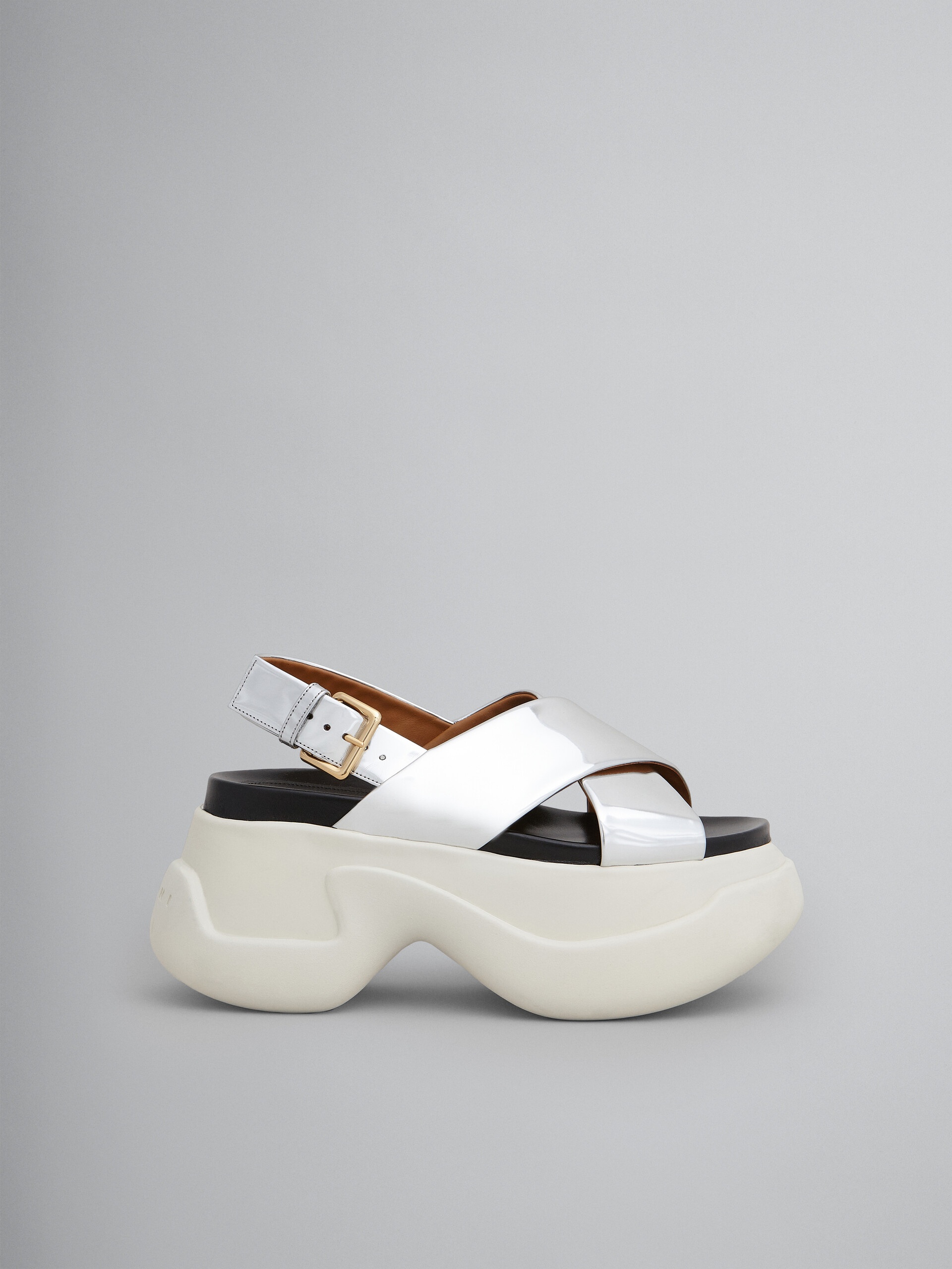 SILVER MIRRORED LEATHER FUSSBETT - 1