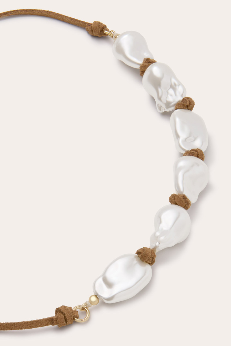 RAMY BROOK Luna Suede Pearl Necklace outlook