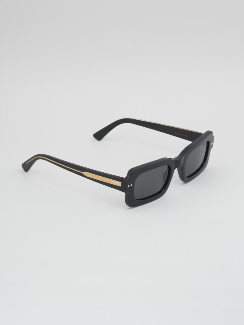 Marni BLACK ACETATE LAKE VOSTOK SUNGLASSES outlook