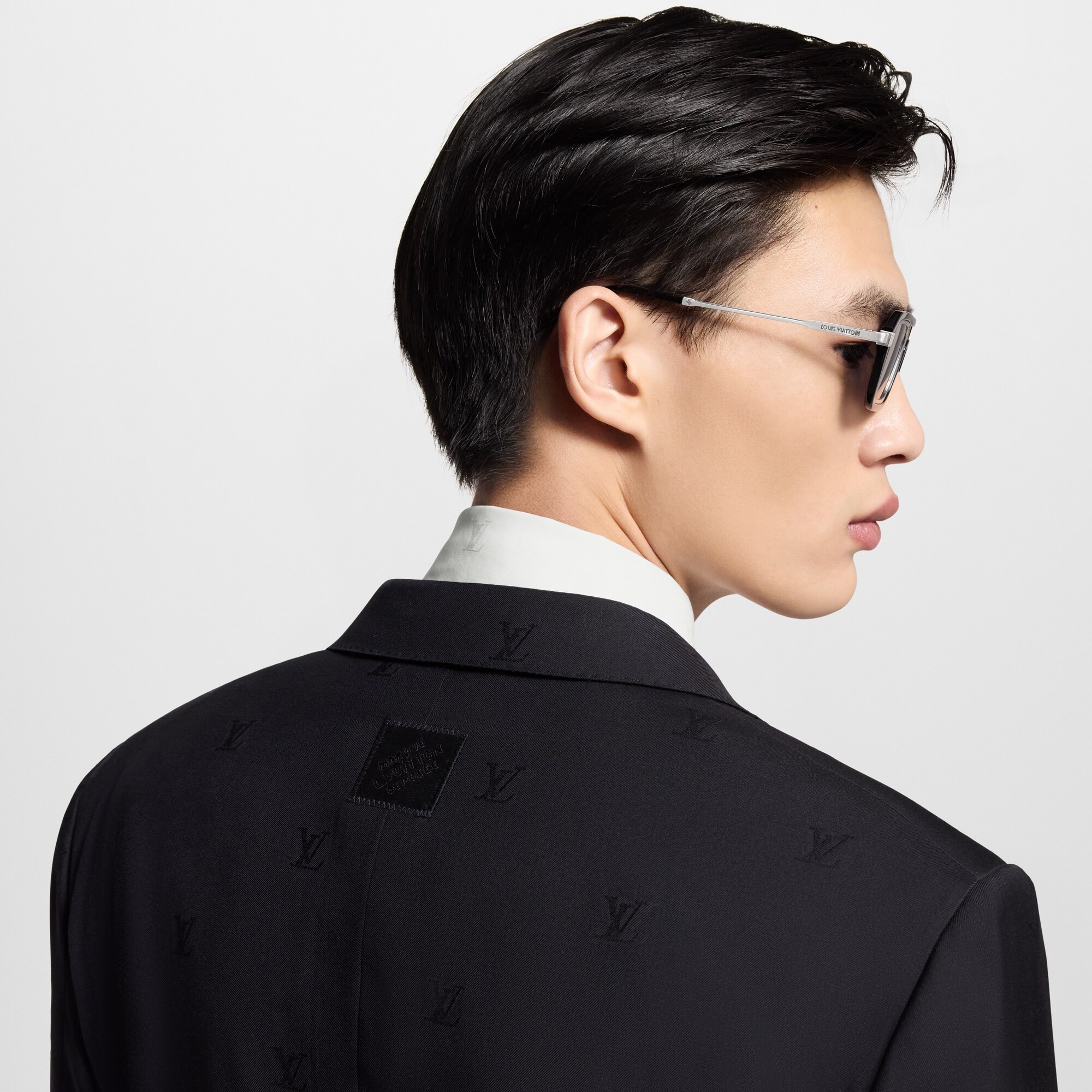LV Blason Pont Neuf Suit - 11