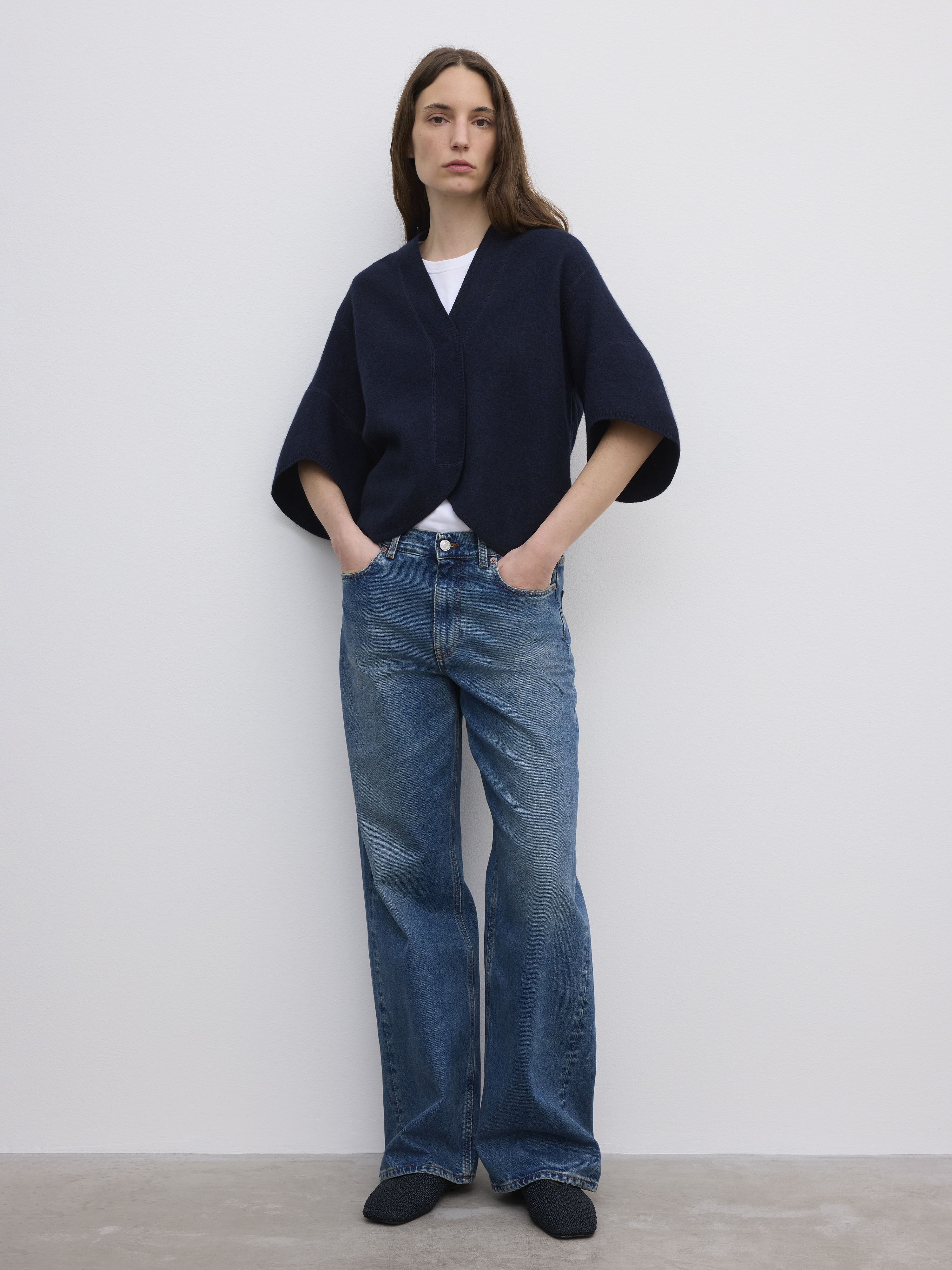 Short wool cardigan - 5