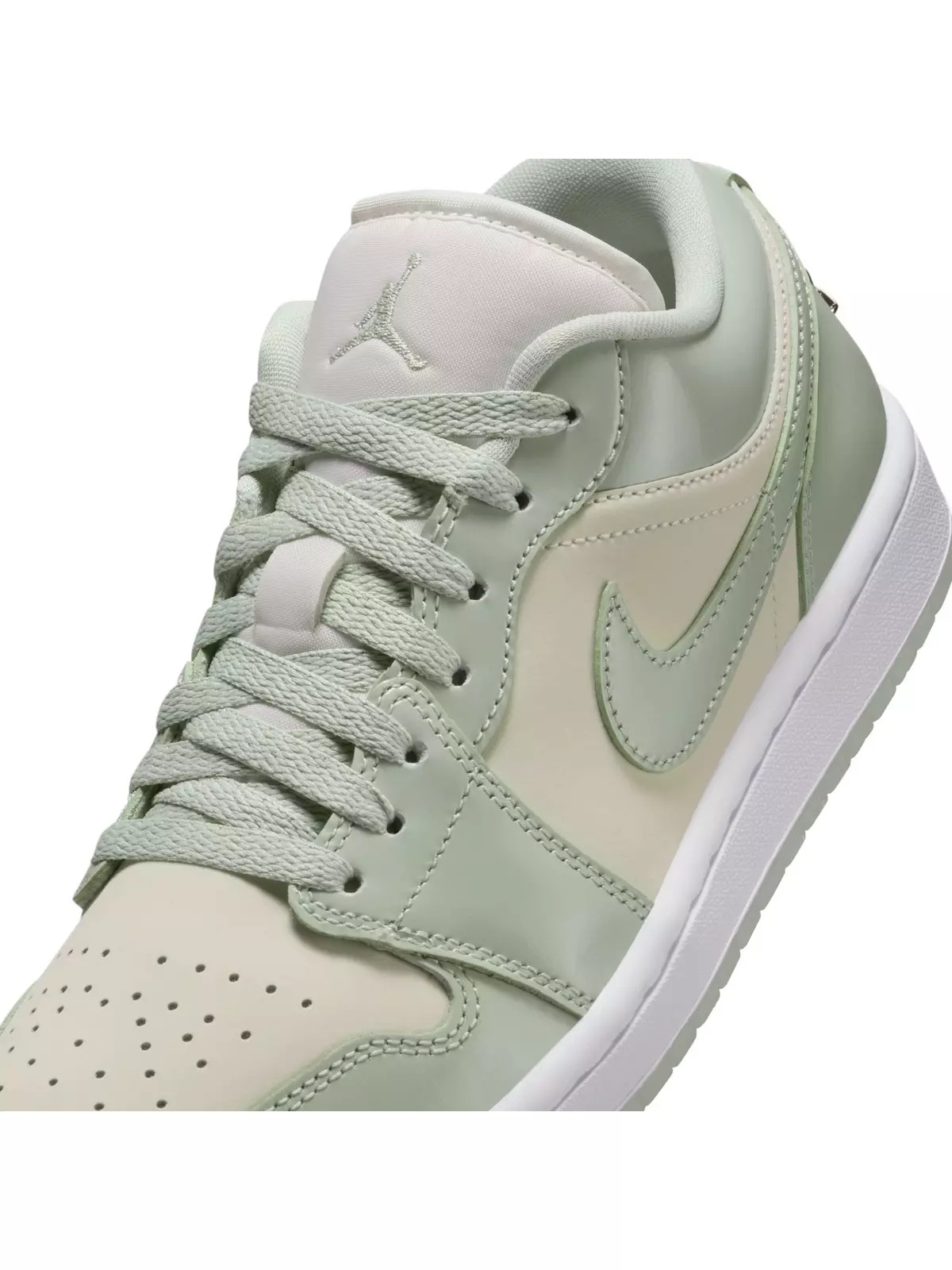 1 Low SE "Sail/Seafoam/Metallic Silver/White" Women's Shoe - 10