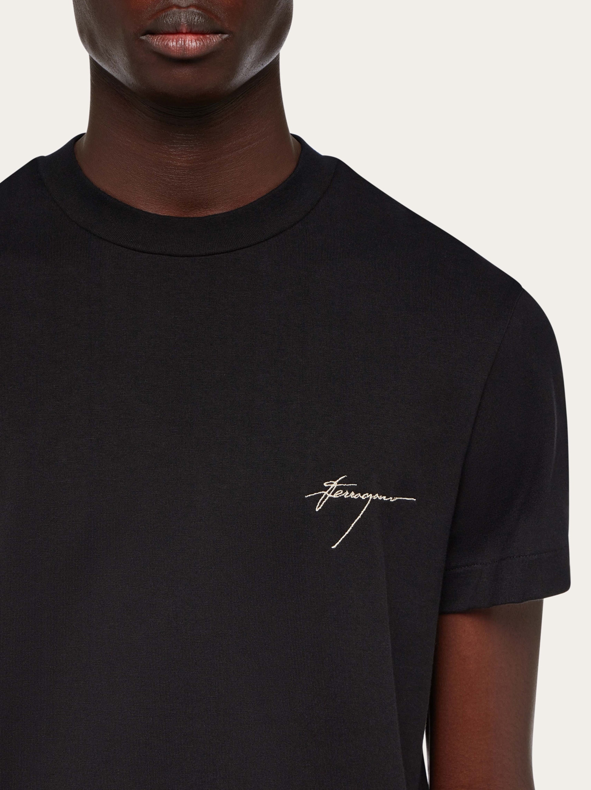 Sporty t-shirt - 5