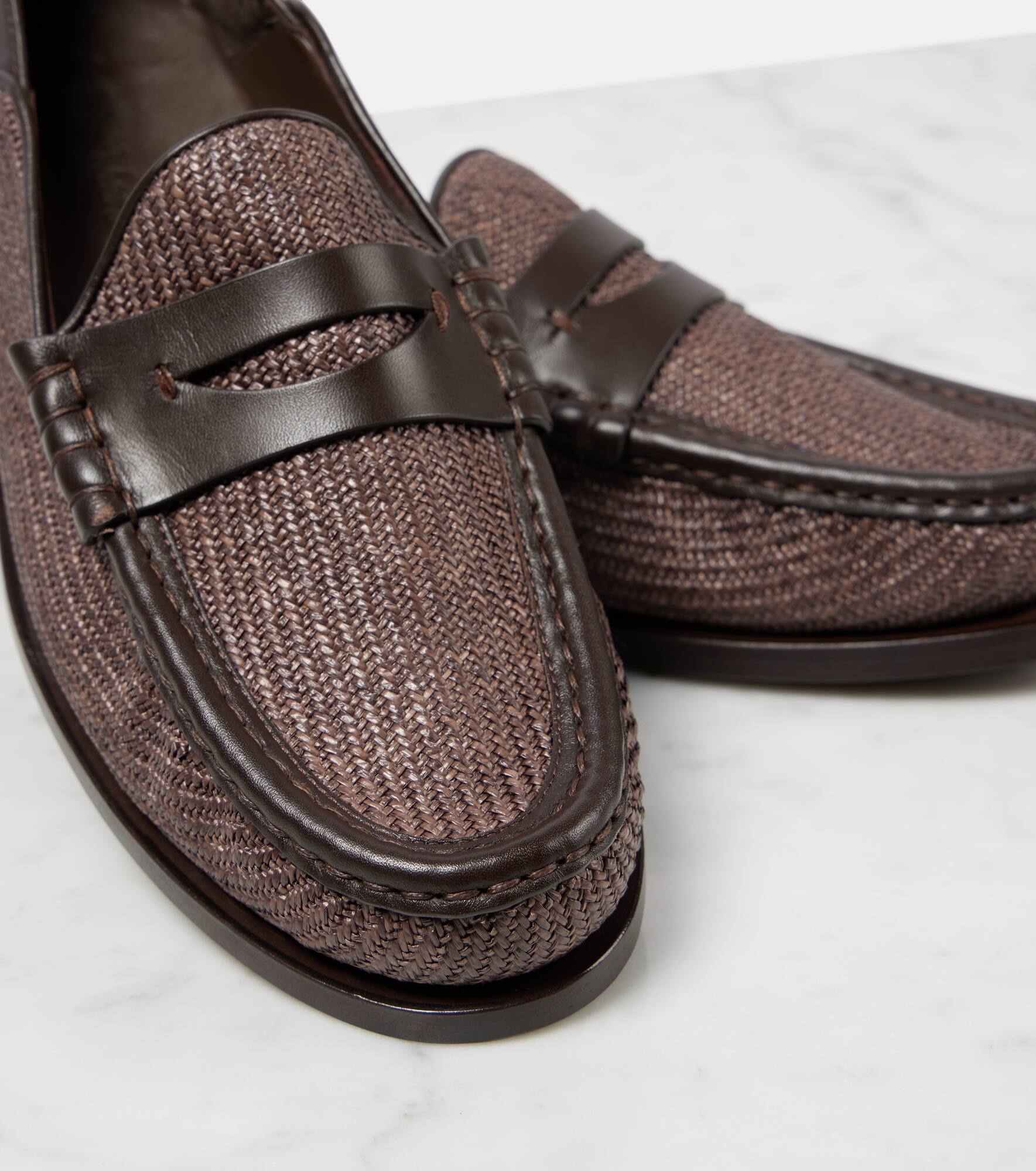Raffia-effect penny loafers - 5
