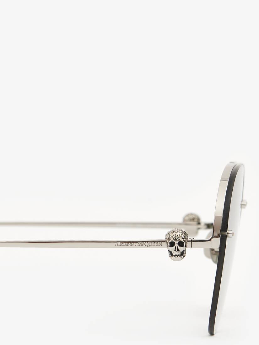 Skull Jeweled Pilot Sunglasses in Silver - 4