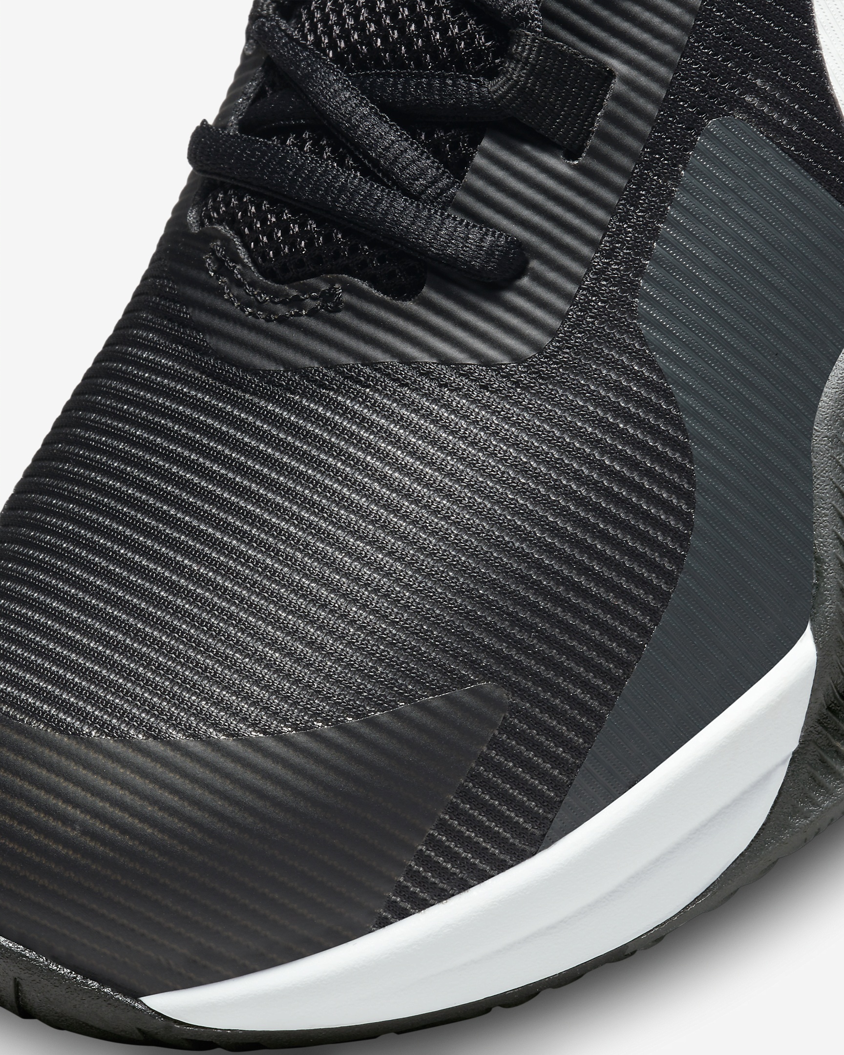 Nike Impact 4 Basketball Shoes - 7